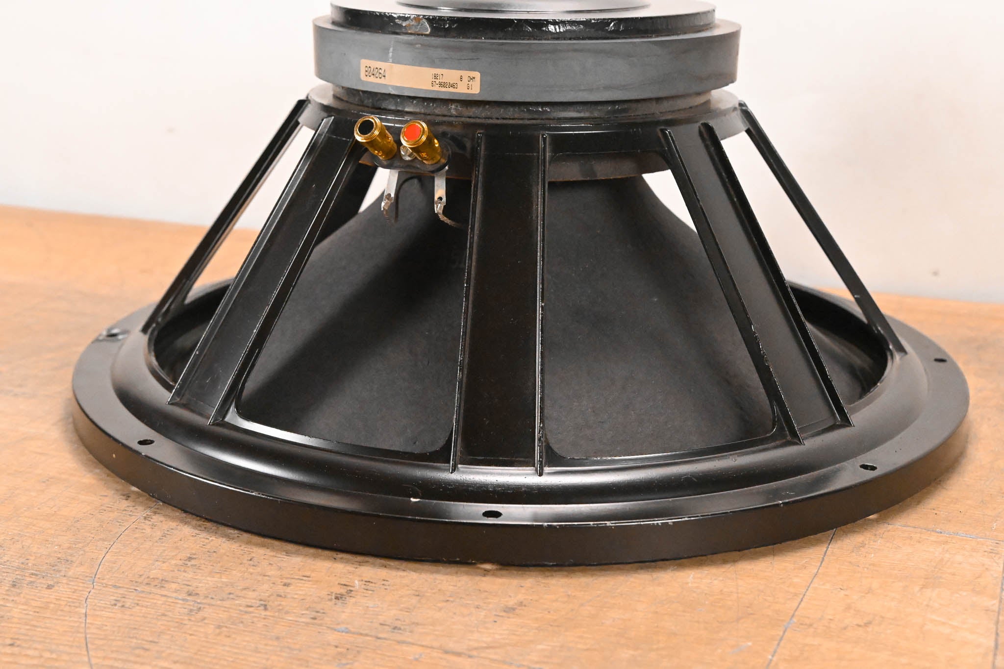 EAW 804064 18" Speaker Replacement (8 Ohm)