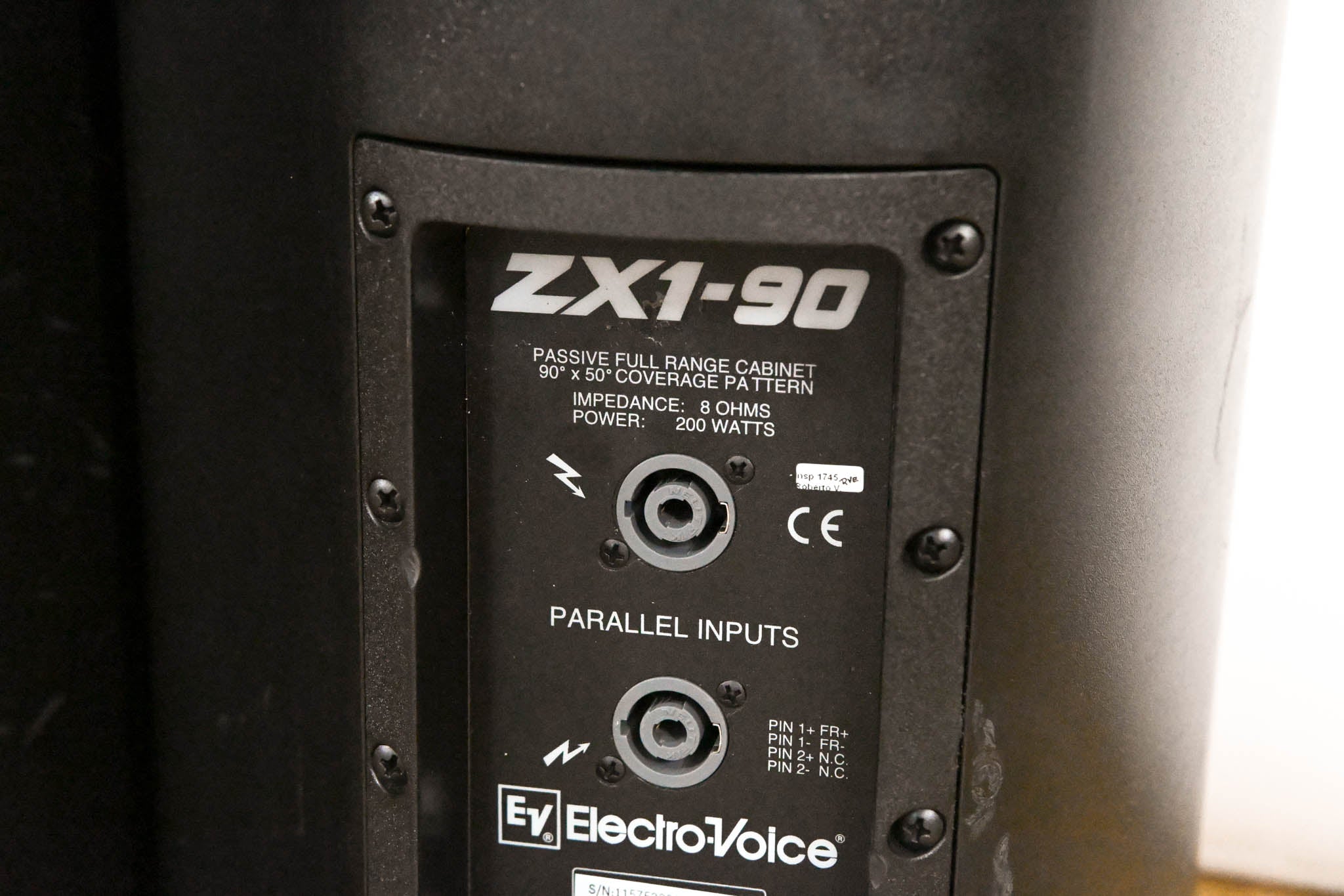 Electro-Voice (EV) ZX1-90 8-inch Two-Way Passive Loudspeaker (PAIR)