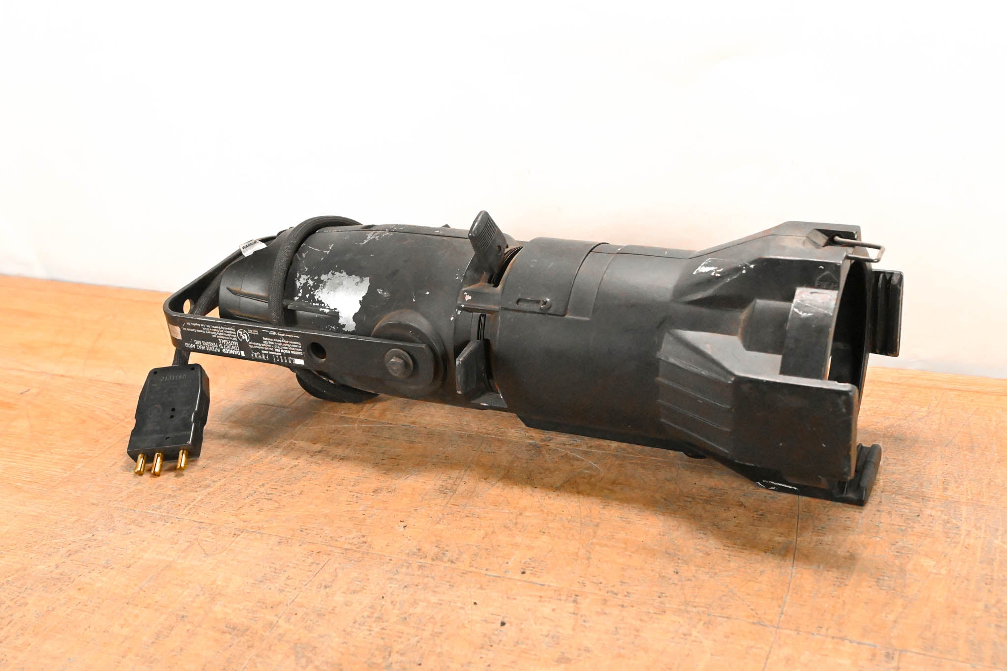 ETC Source Four Jr 26 Degree 575 Ellipsoidal Light