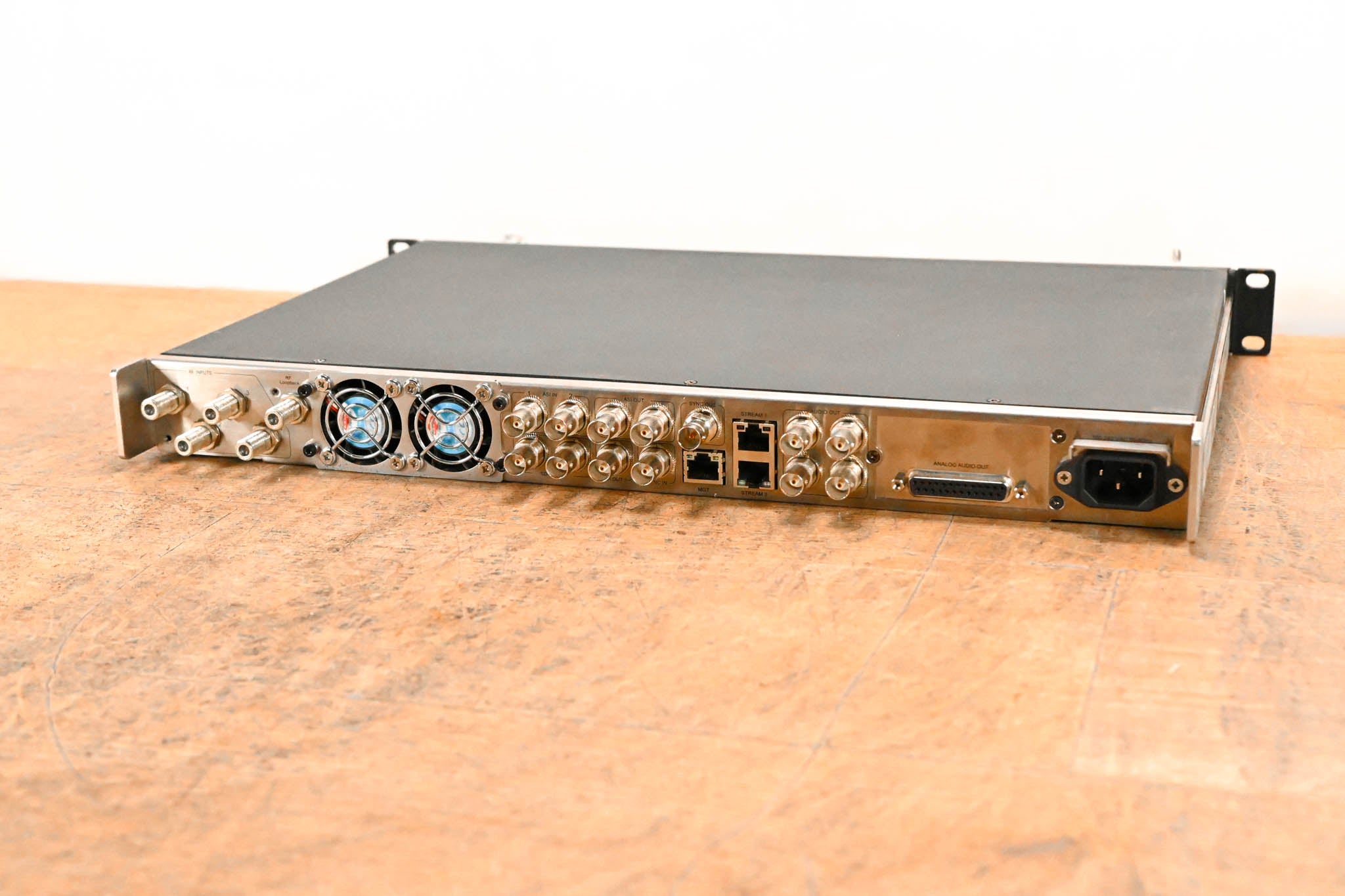Ateme Kyrion DR5000 Ultra-Low Latency Integrated Receiver Decoder