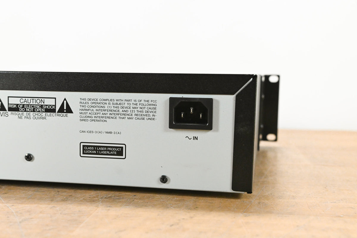 TASCAM CD-RW900 MKII Professional Rack-Mountable CD Recorder/Player