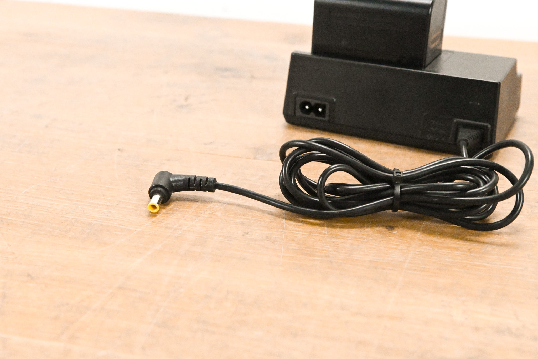 Sony BC-U1 AC Adapter/Charger with BP-U30 Battery (NO POWER SUPPLY)