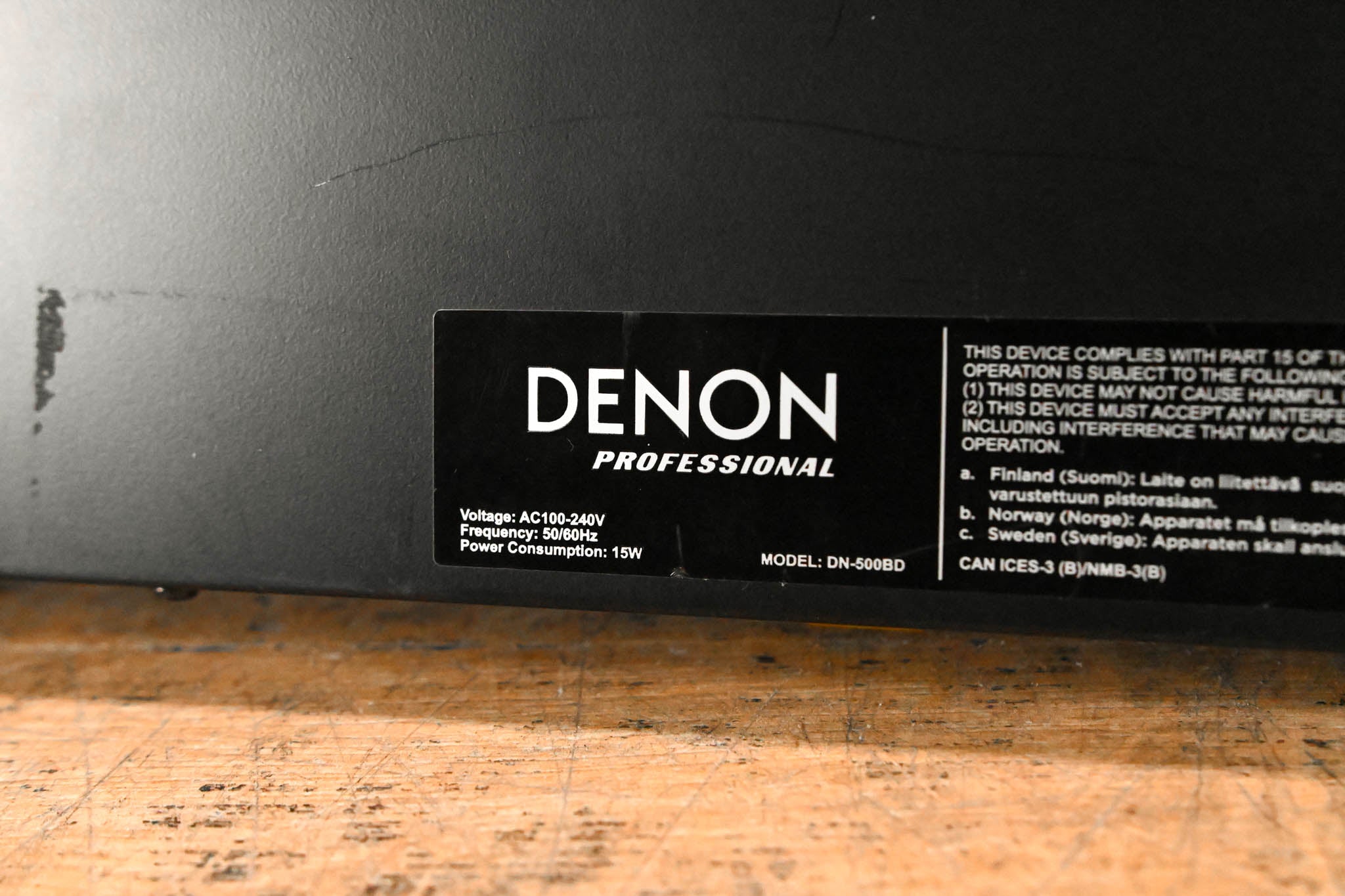 Denon DN-500BD Blu-Ray, DVD, and CD Player (NO REMOTE)