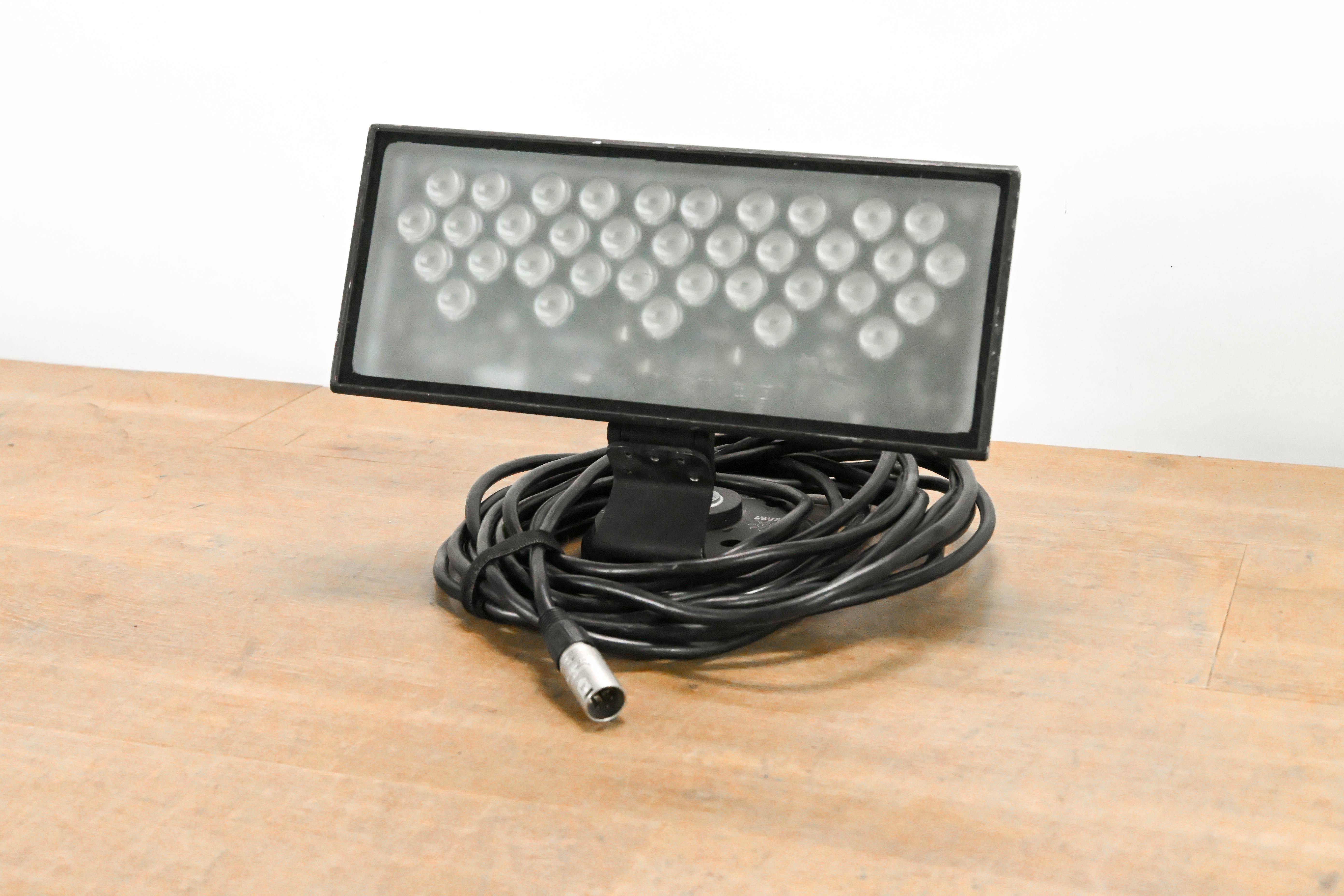 Philips Color Kinetics ColorBlast 12 Wash Light Fixture