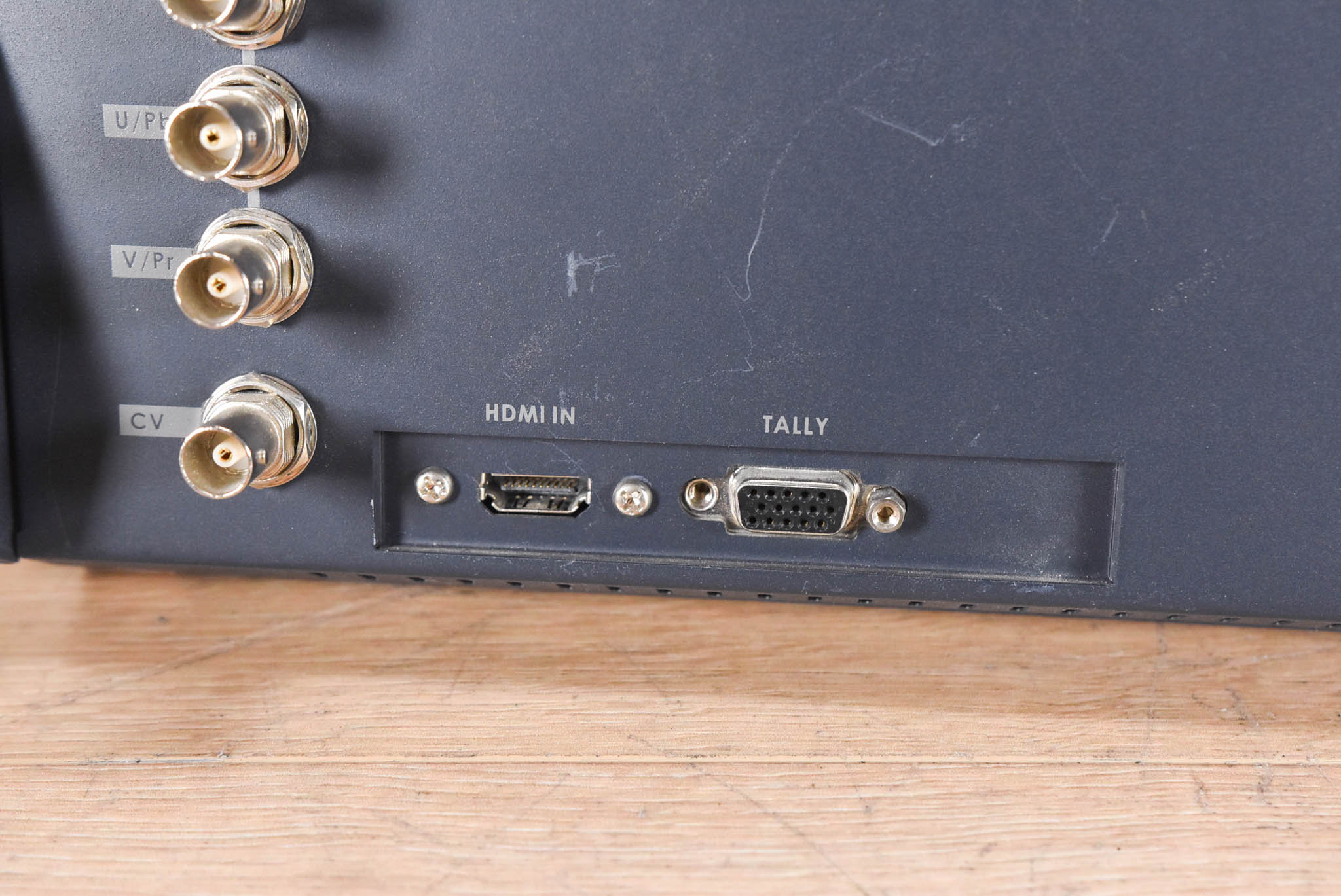 Datavideo TLM-702HD 2 x 7