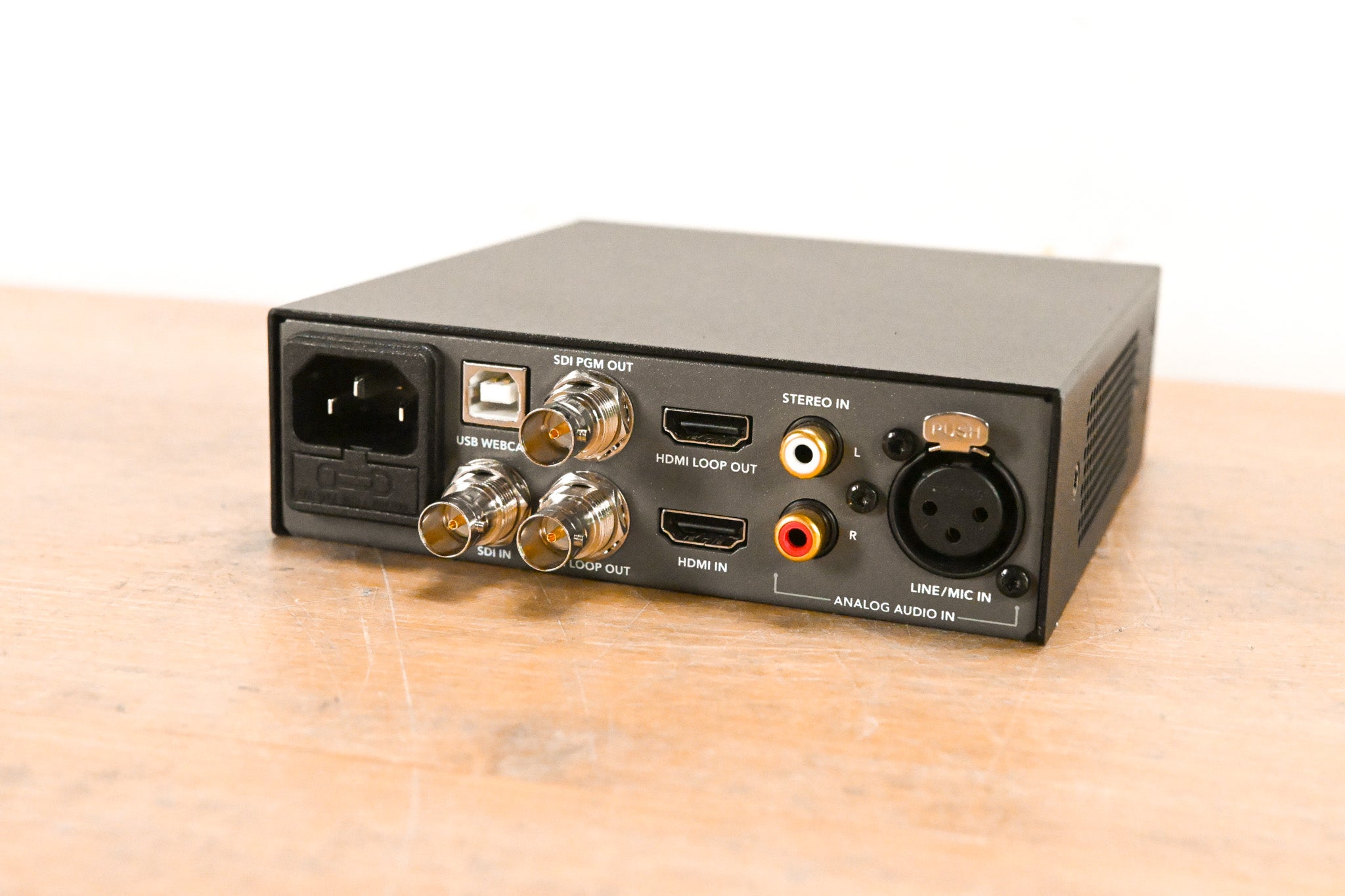 Blackmagic Design Web Presenter