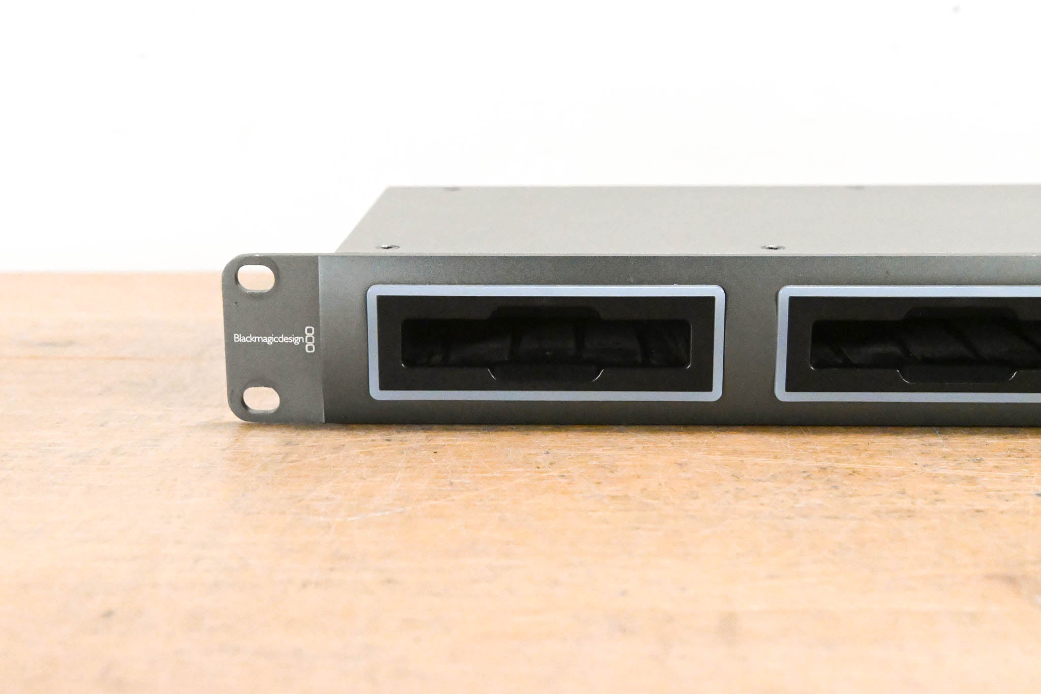 Blackmagic Design HyperDeck Studio 2