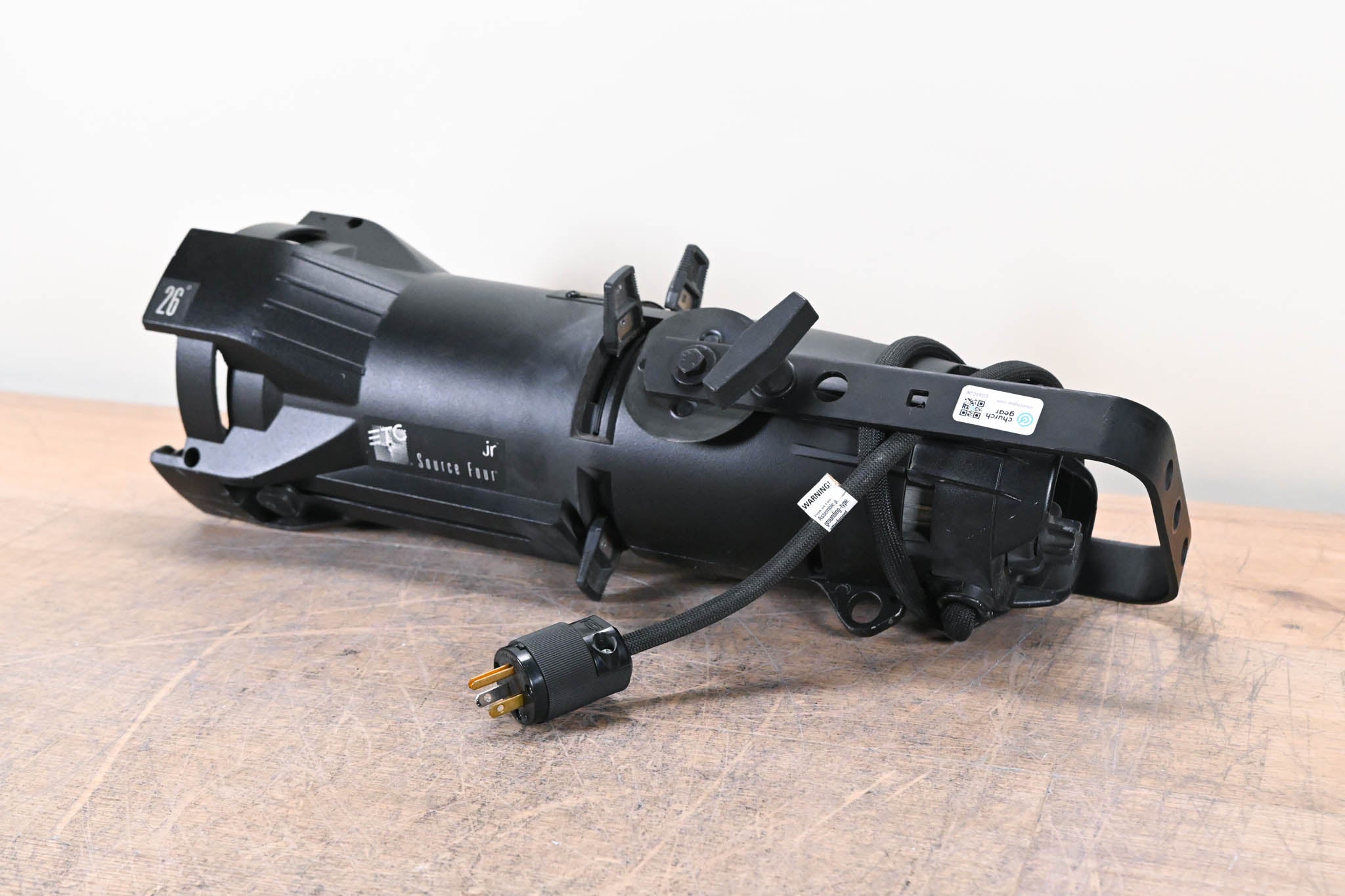 ETC Source Four Jr 26 Degree 575 Ellipsoidal Light