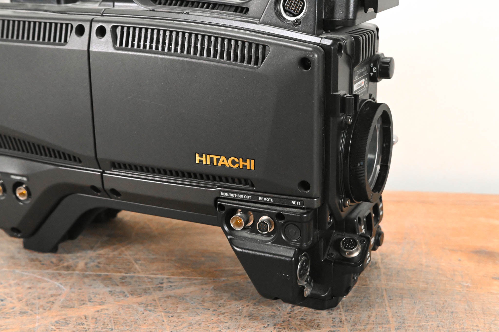 Hitachi Z-HD5000 HDTV Camera with CA-HF1000 Camera Adaptor