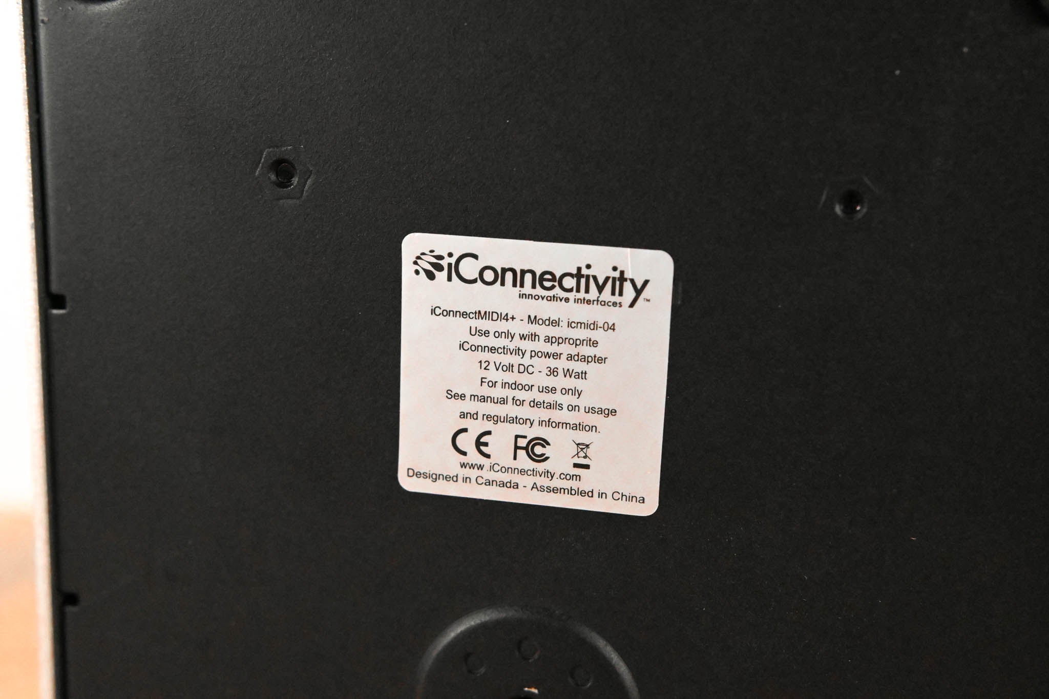 iConnectivity iConnectMIDI4+ USB + Lightning iOS MIDI Interface (NO PSU)