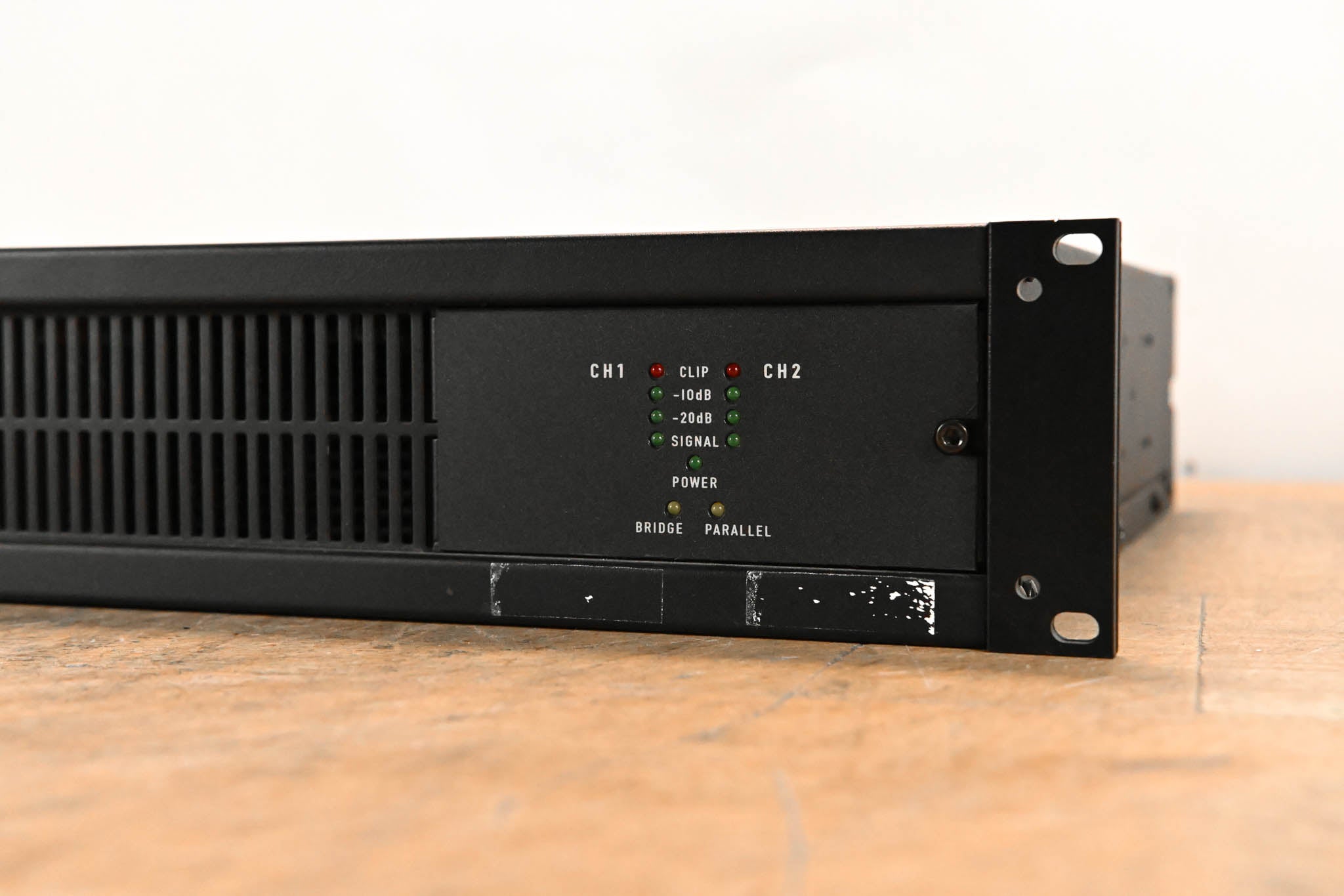 QSC CX702 2-Channel 700W Power Amplifier
