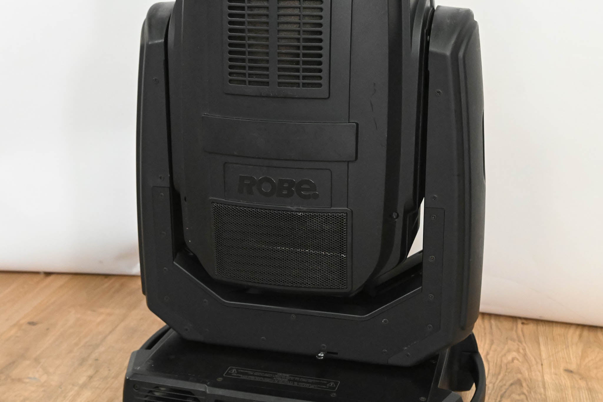 Robe ROBIN BMFL Blade Discharge Lamp Moving Light