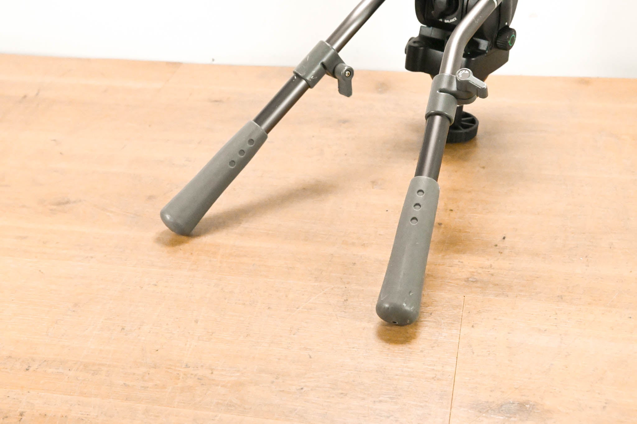 Libec RH35 Fluid Head w/ Dual Pan Handles