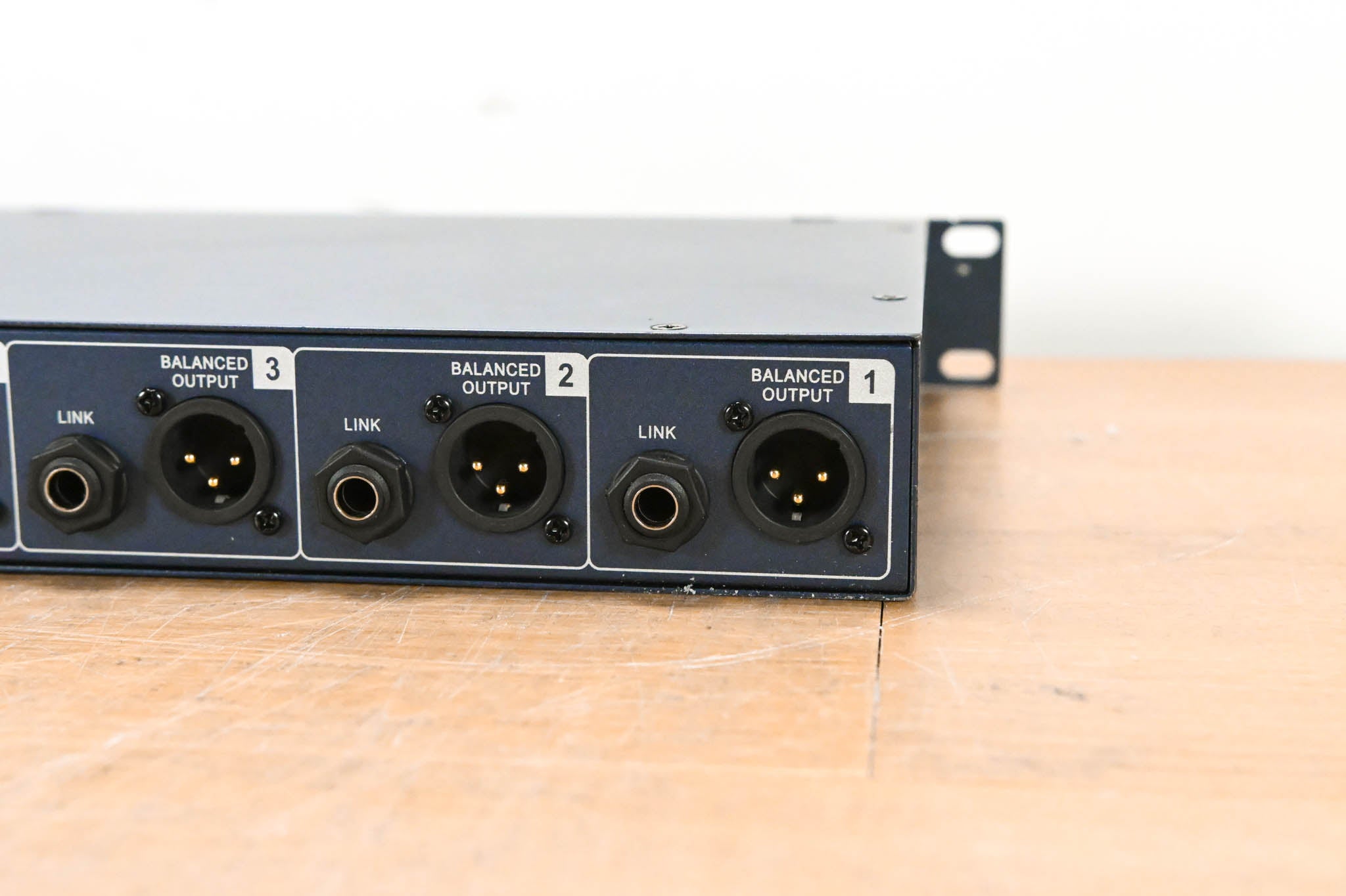 Palmer Pan 16 8/16 Channel Passive DI Box