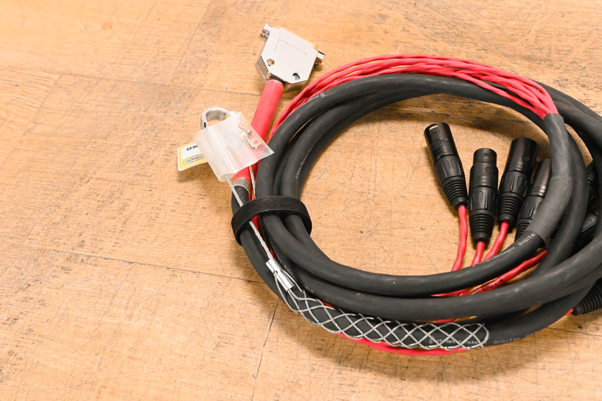 AVID DB25 to (6x)XLRM and (2x)XLRF DigiSnake - 10ft