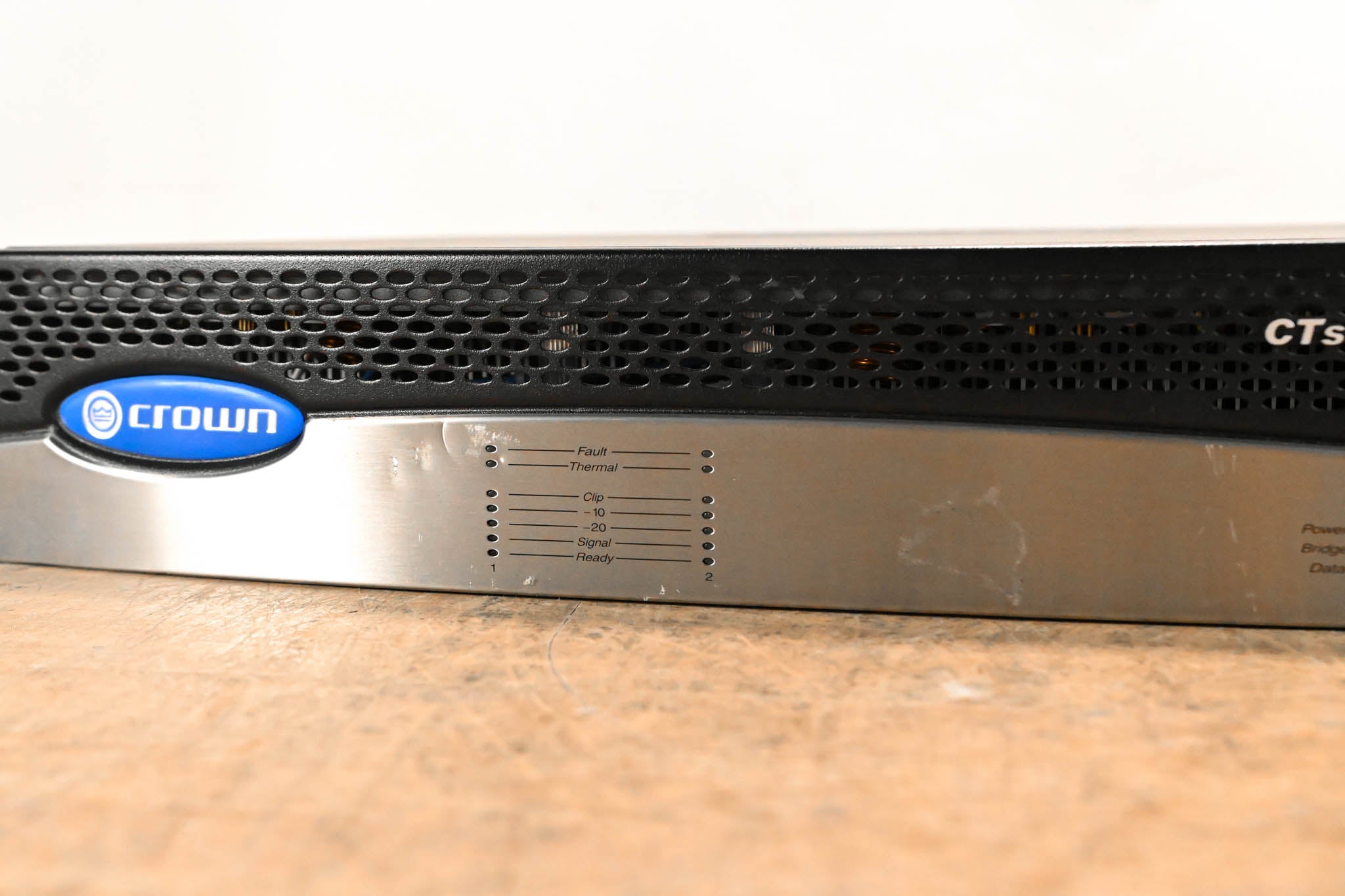 Crown CTs 1200 Two-Channel 600W Power Amplifier