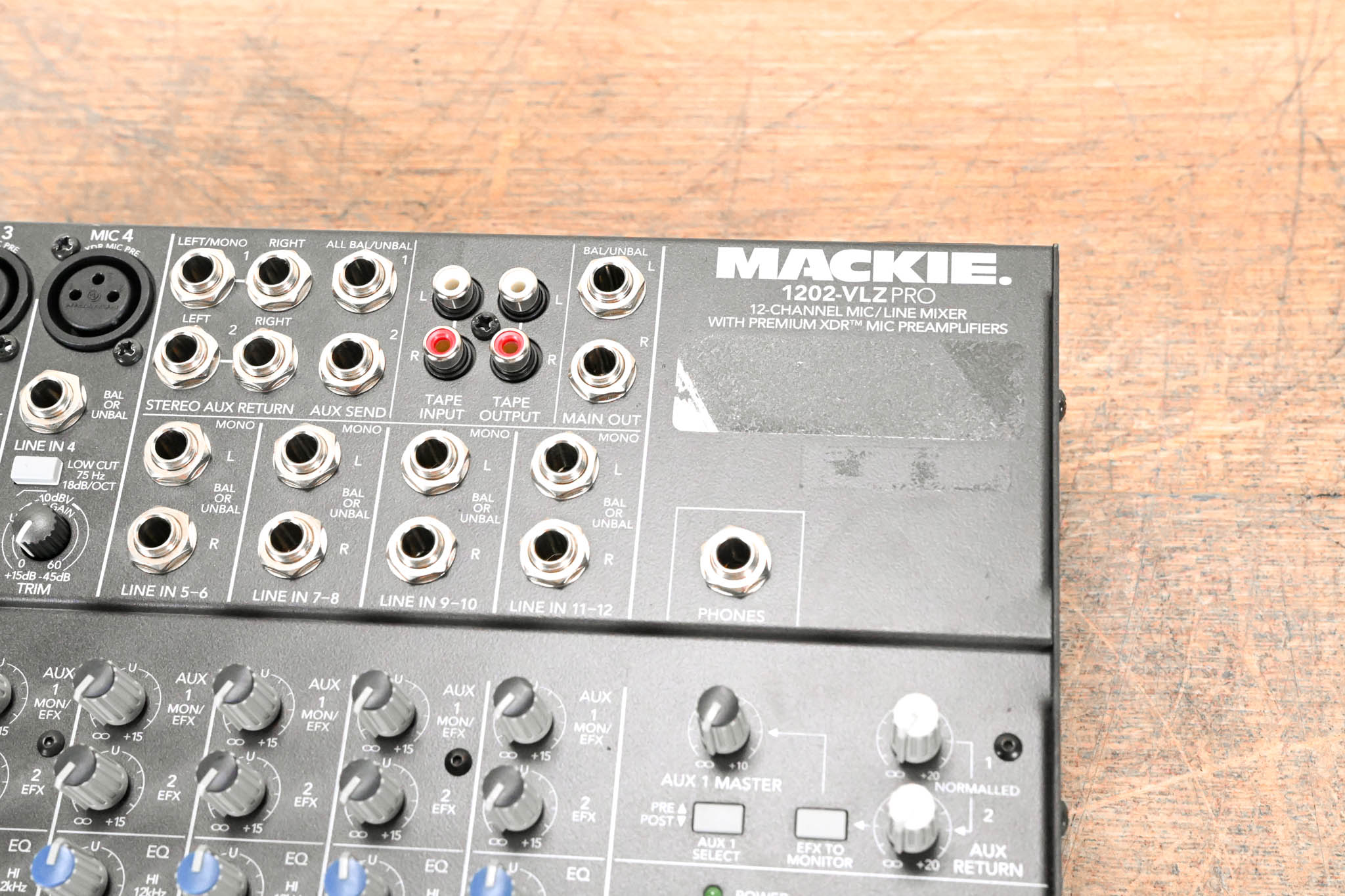 Mackie 1202-VLZ PRO 12-Channel Mic/Line Mixer