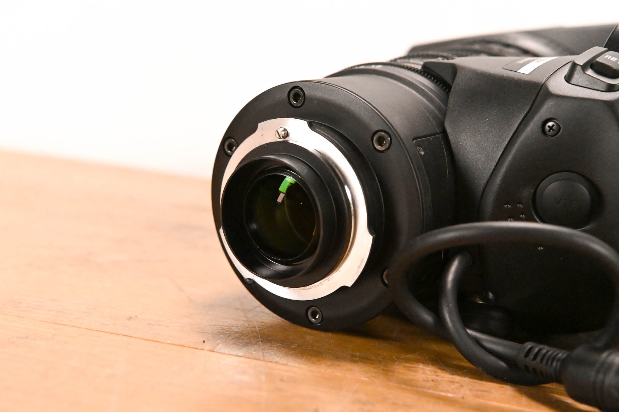 Fujinon XA16x8A-XB4 Broadcast Zoom Lens - 1:1.9/8-128mm