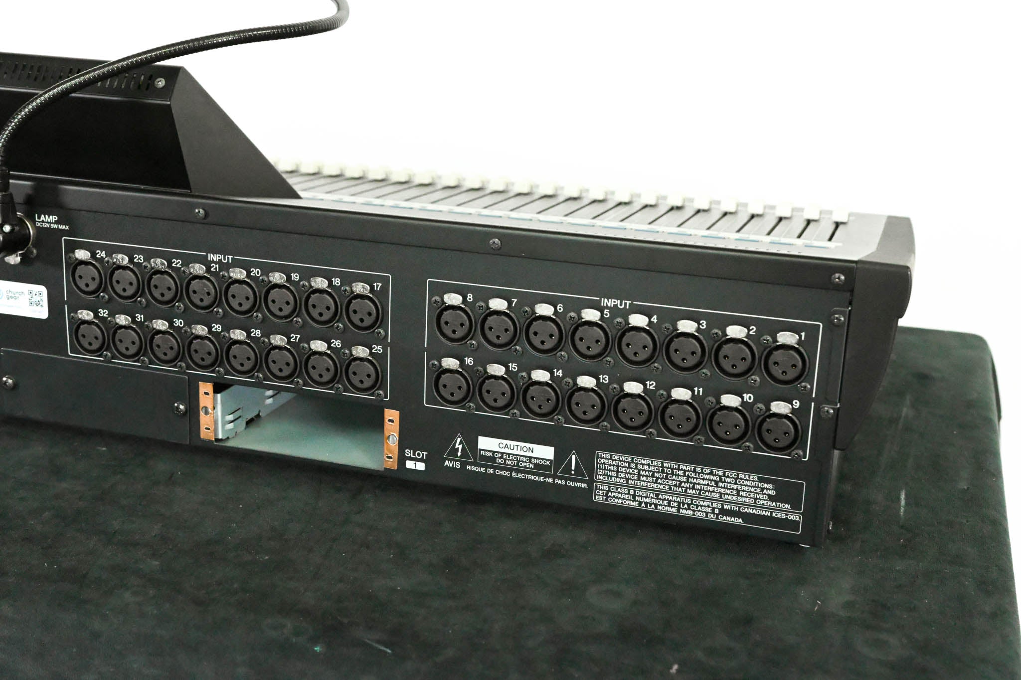 Yamaha LS9-32 32-Input Digital Mixing Console