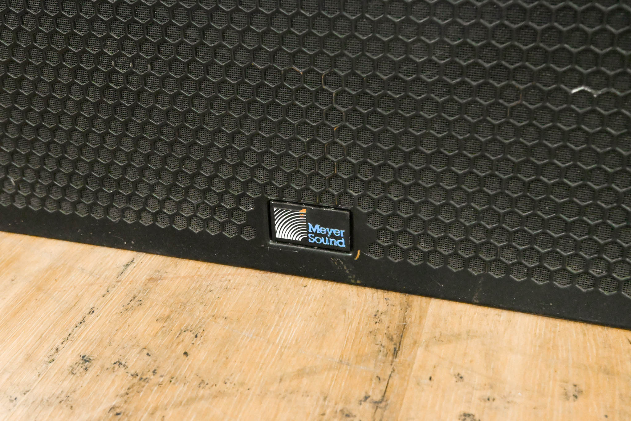 Meyer Sound CQ-2 Narrow Coverage Main Loudspeaker (PAIR)