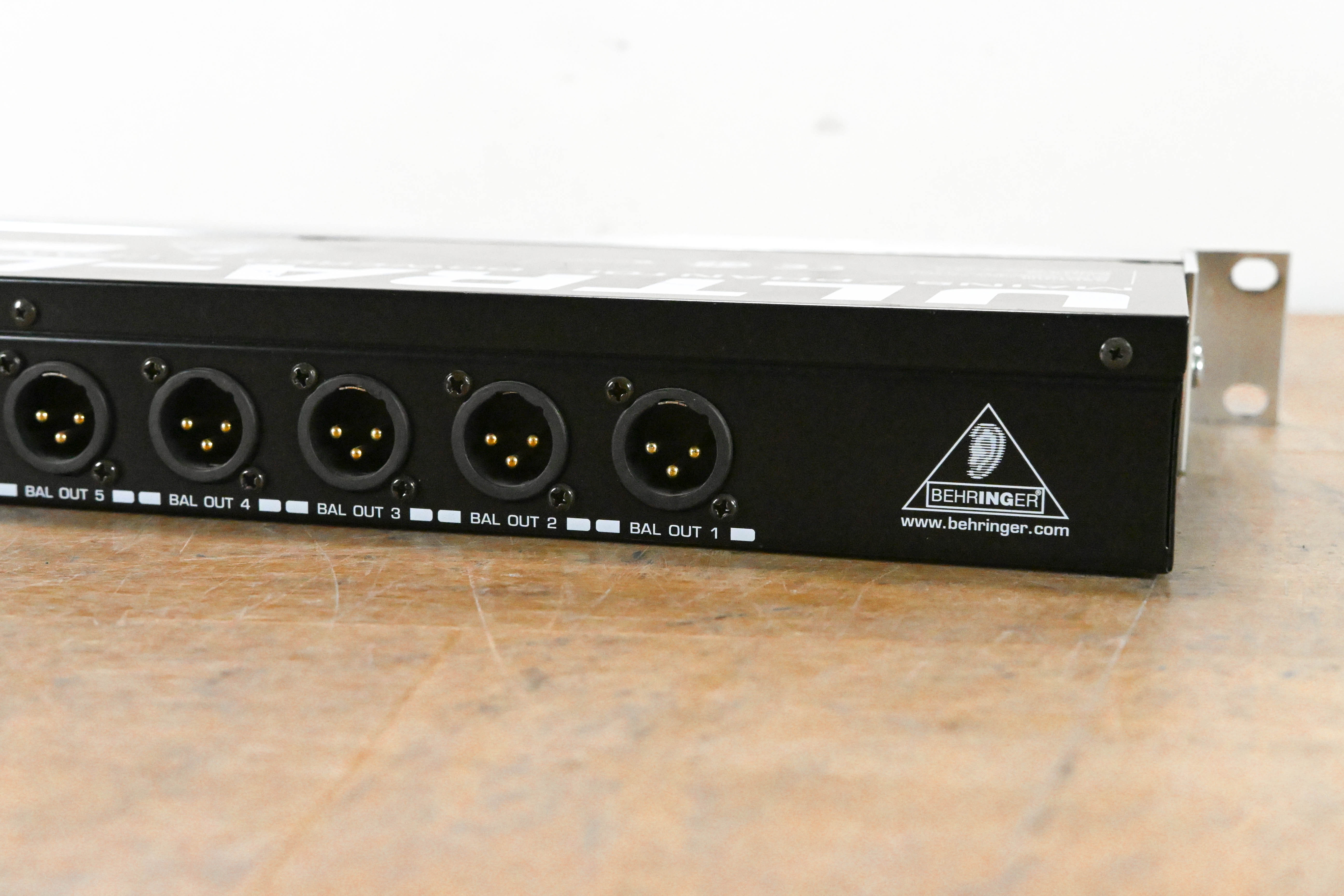 Behringer ULTRA-DI PRO DI800 8-Channel Active DI Box