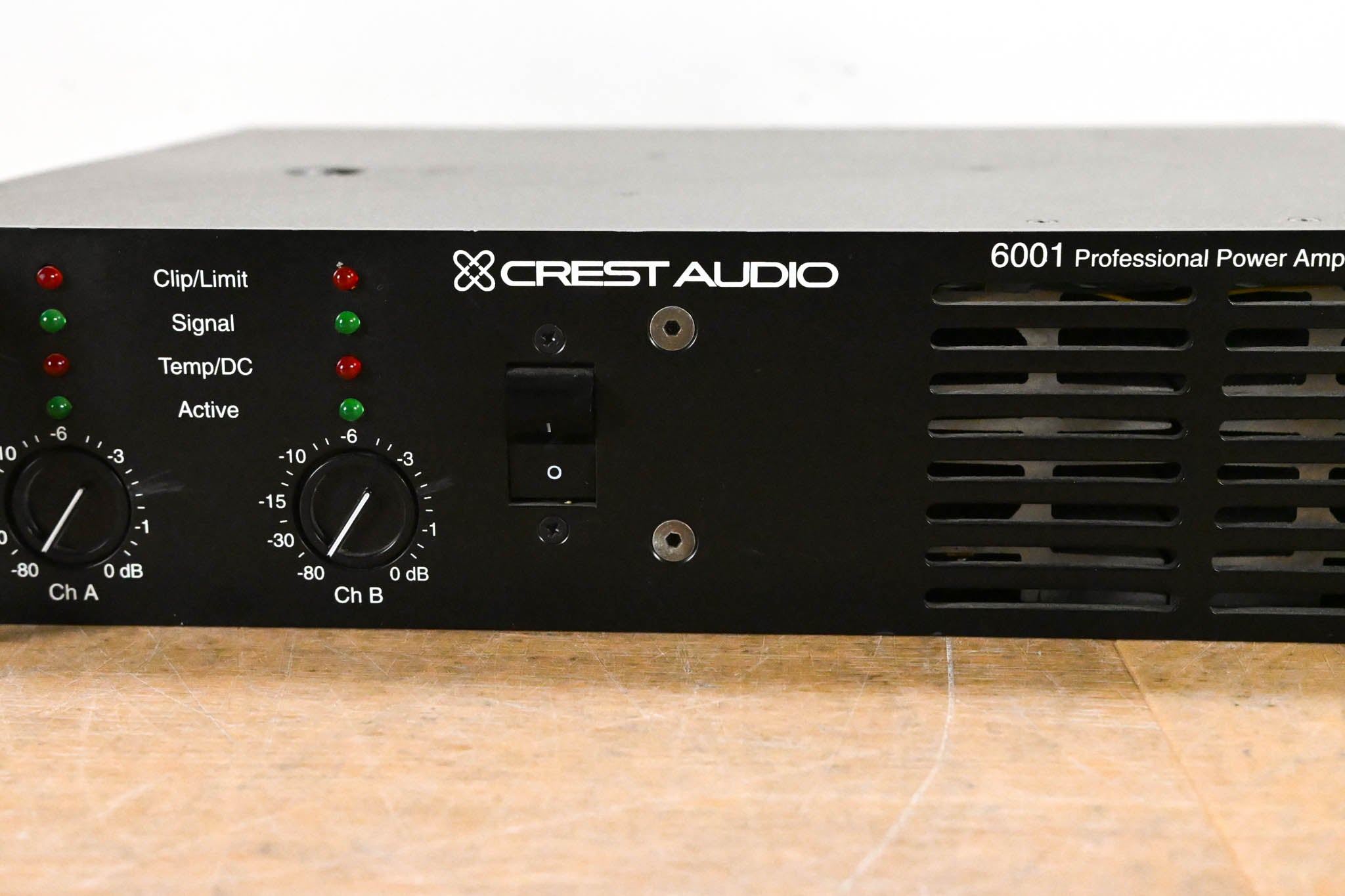 Crest Audio 6001 2-Channel Power Amplifier