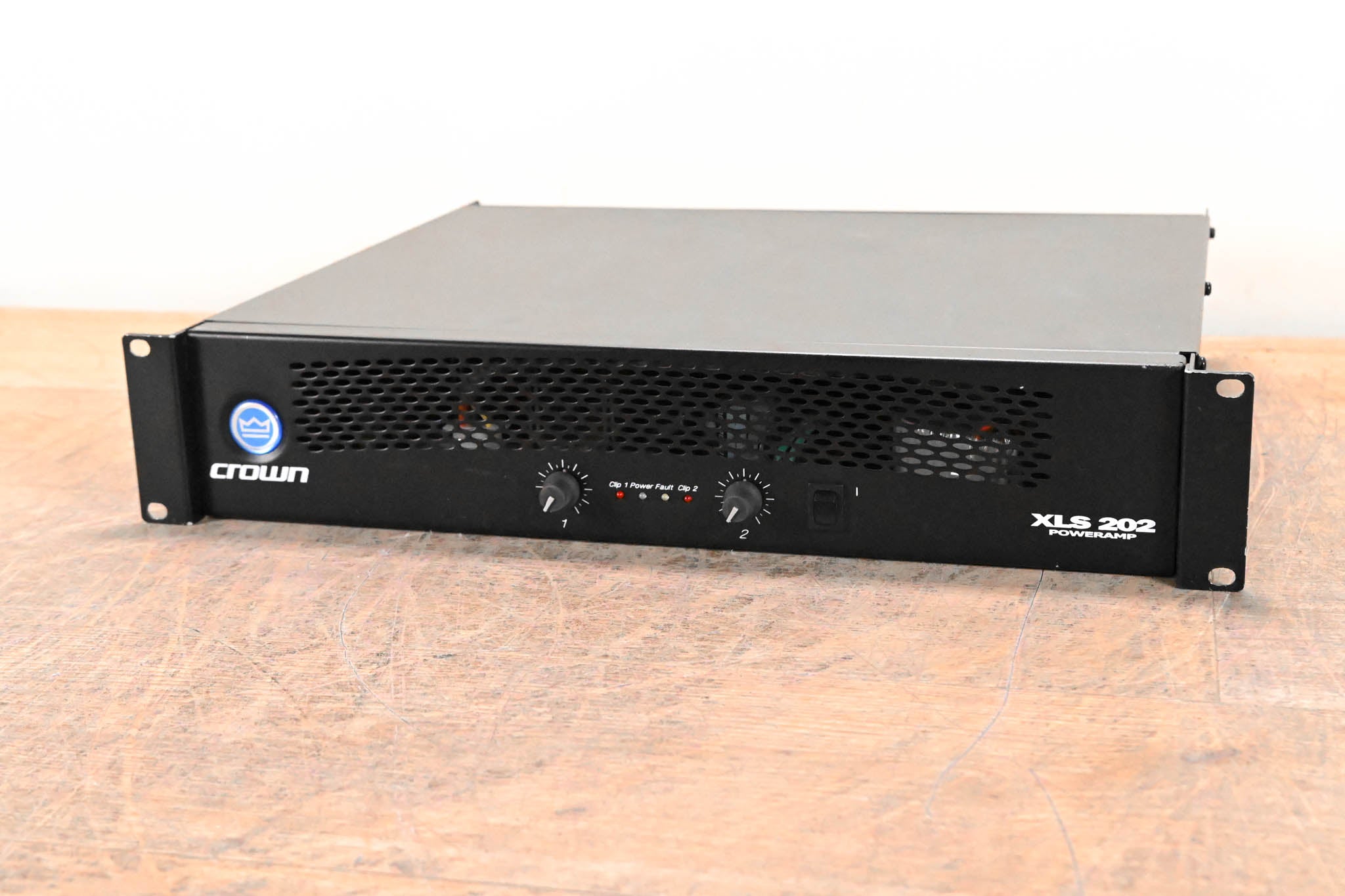 Crown XLS 202 2-Channel Power Amplifier