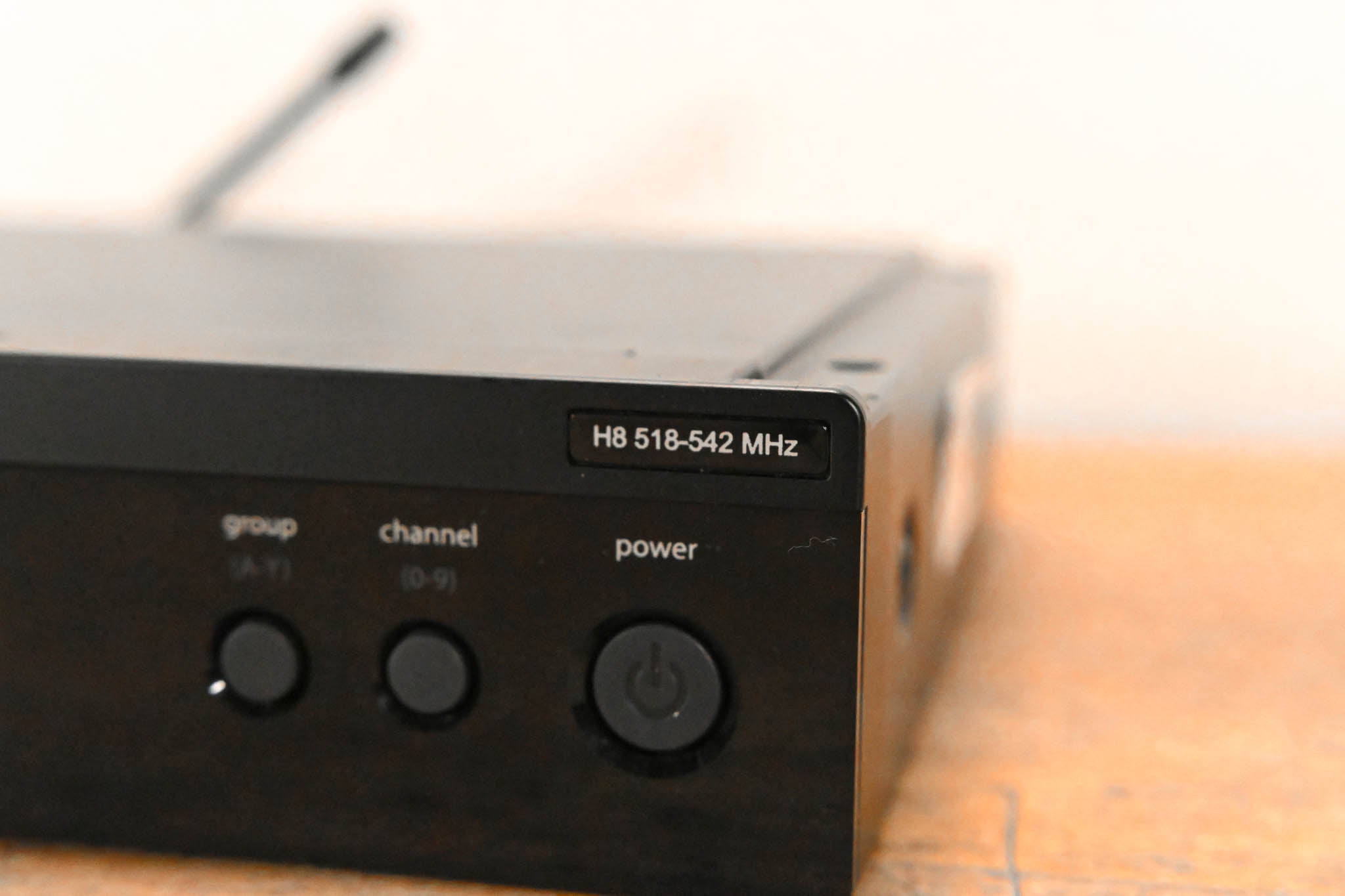 Shure BLX4R Rack-Mountable Wireless Receiver - H8 Band (NO POWER SUPPLY)