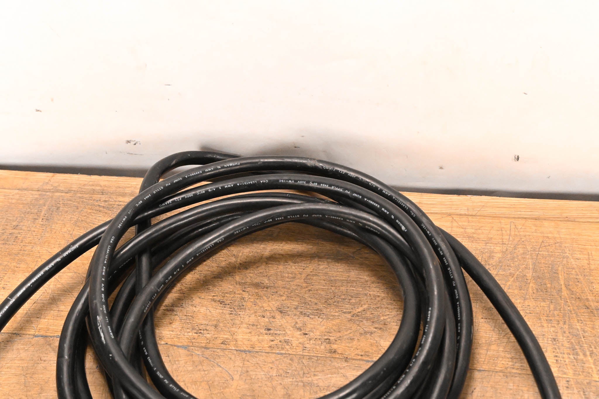 Furman HRM-16 16-Channel Headphone Mixing Station