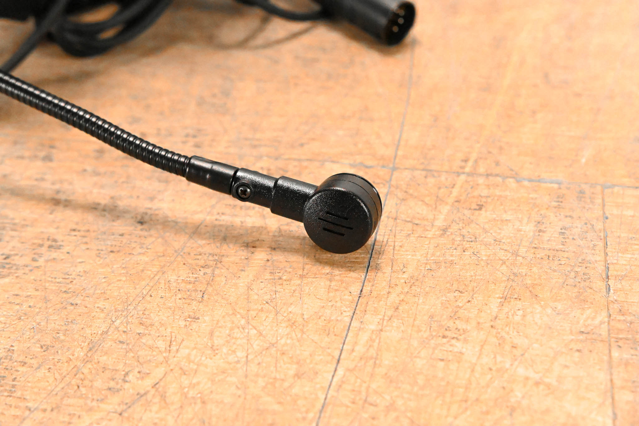 RTS HR-1 Single-Sided Headset with Flexible Dynamic Boom Mic