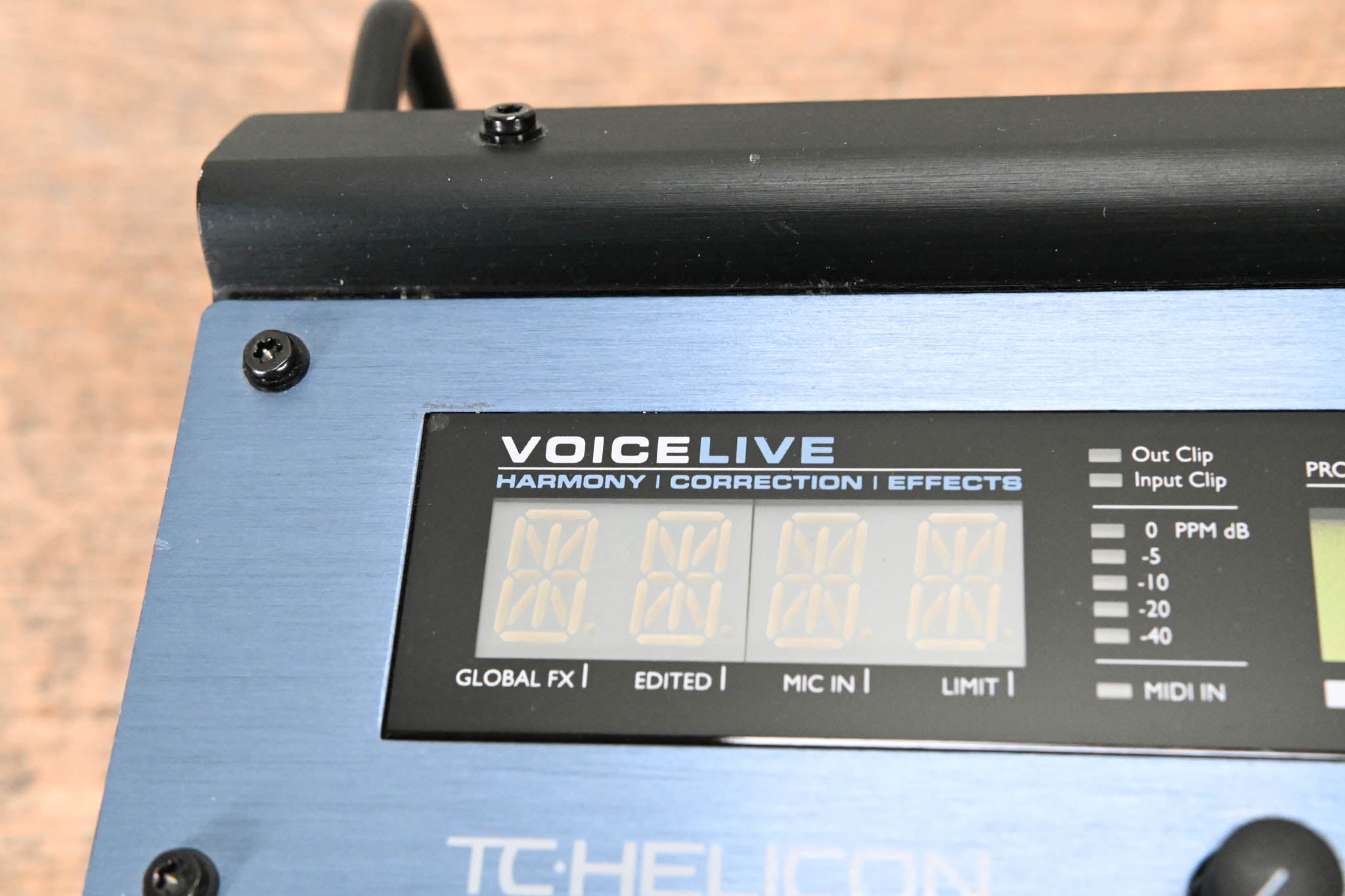 TC Helicon VoiceLive Harmony, Correction, and Effects Processor