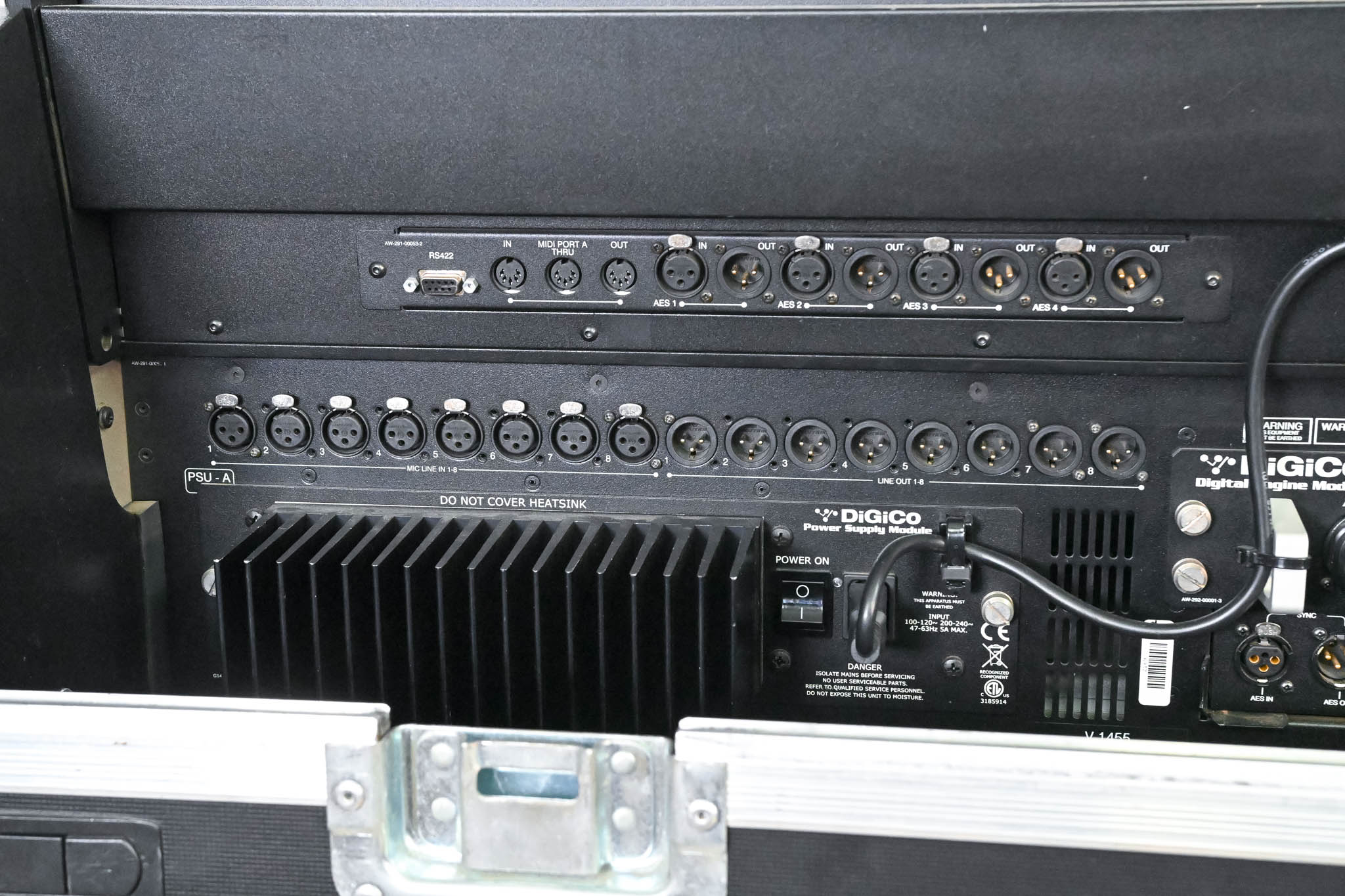 DiGiCo SD5 Digital Mixing Console w/ Waves Card, ST Optical & Road Case