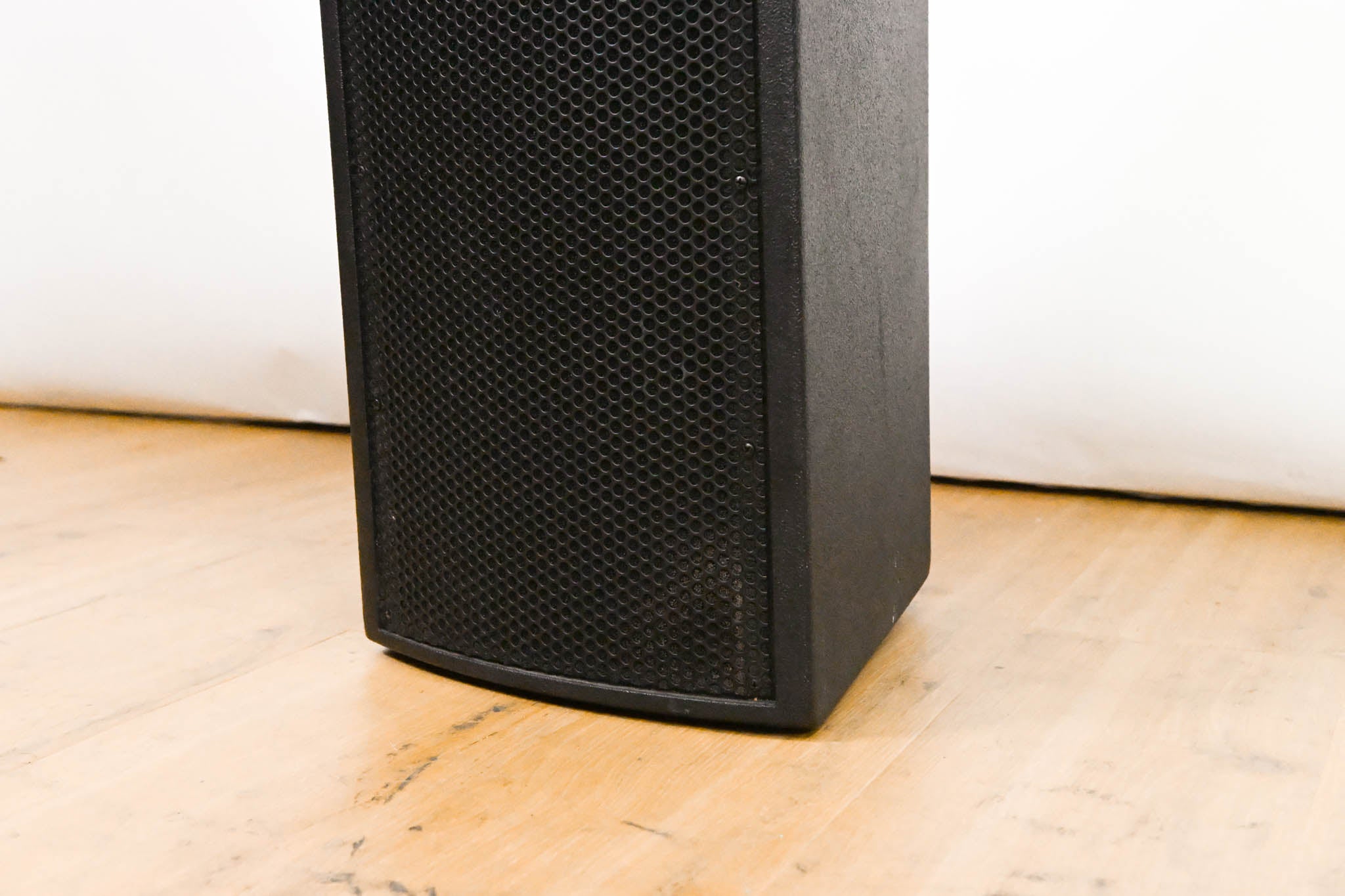 JBL MS28 Ultra Compact 2-Way Full Range Loudspeaker