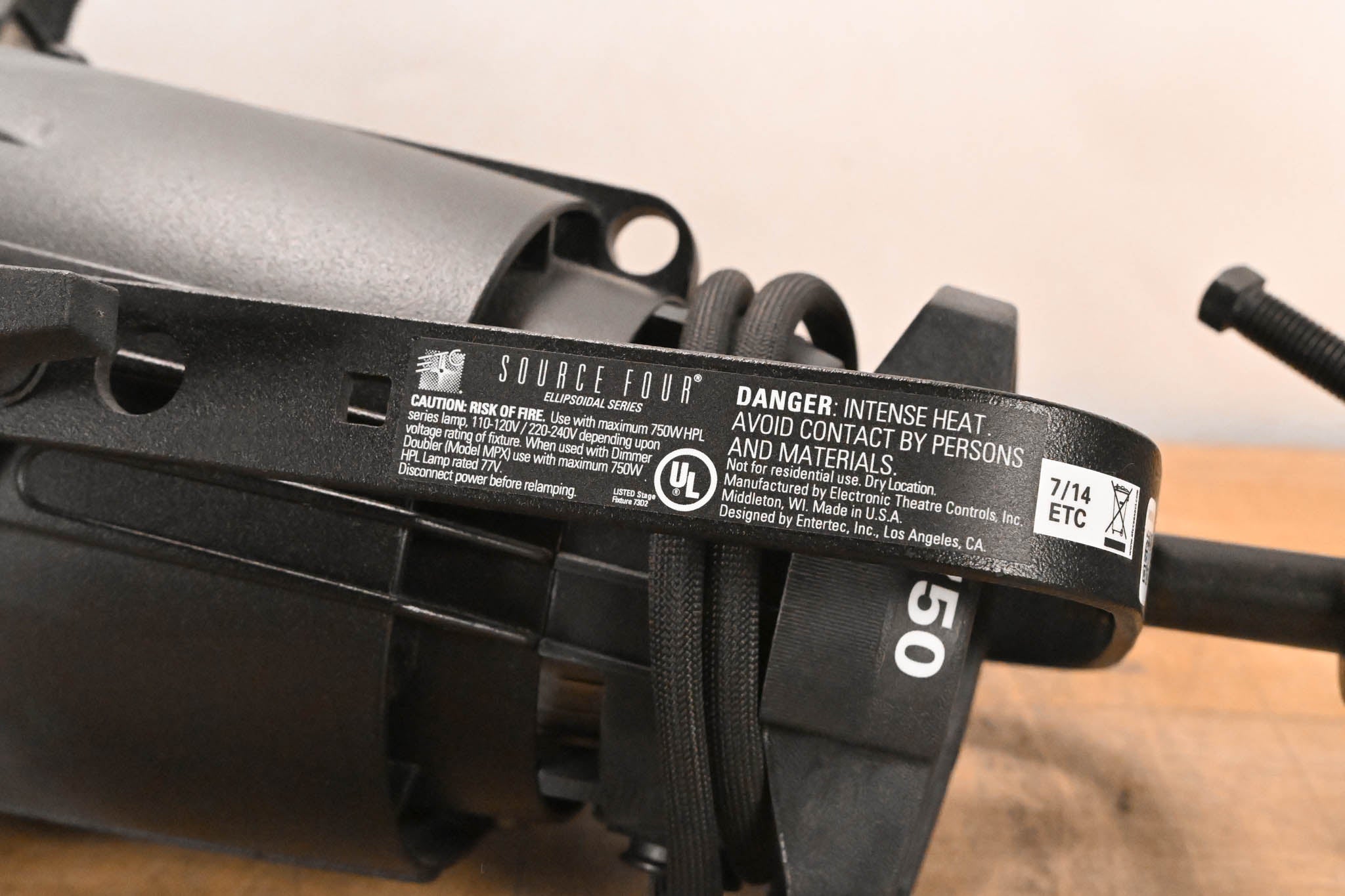 ETC Source Four Zoom 25-50 Degree 750 Ellipsoidal Light