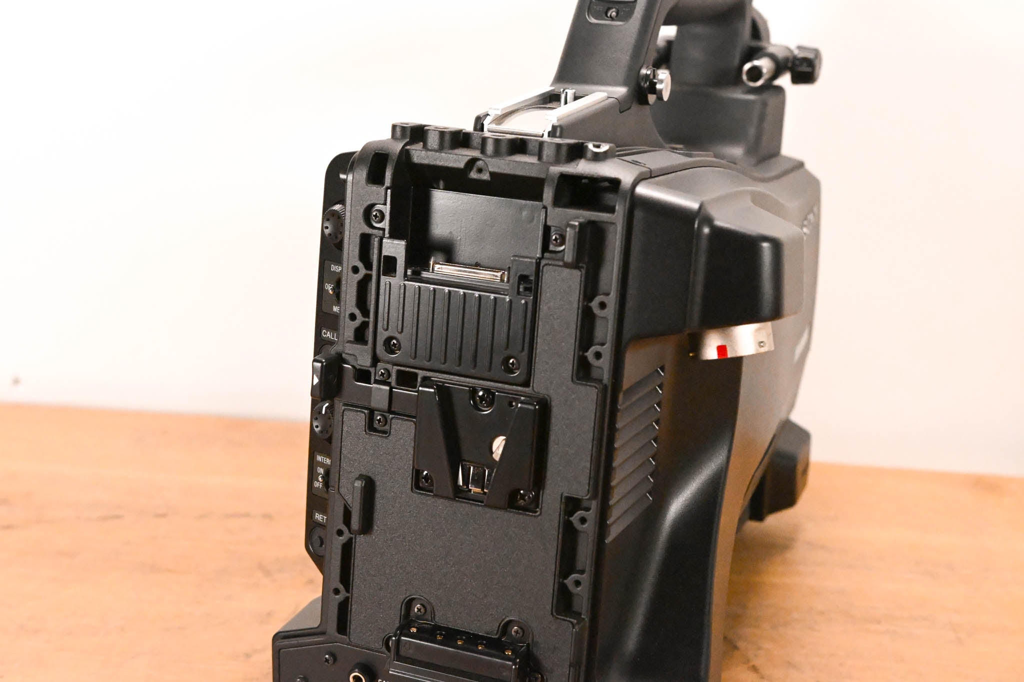 Sony HXC-D70 HD/SD Studio Camera