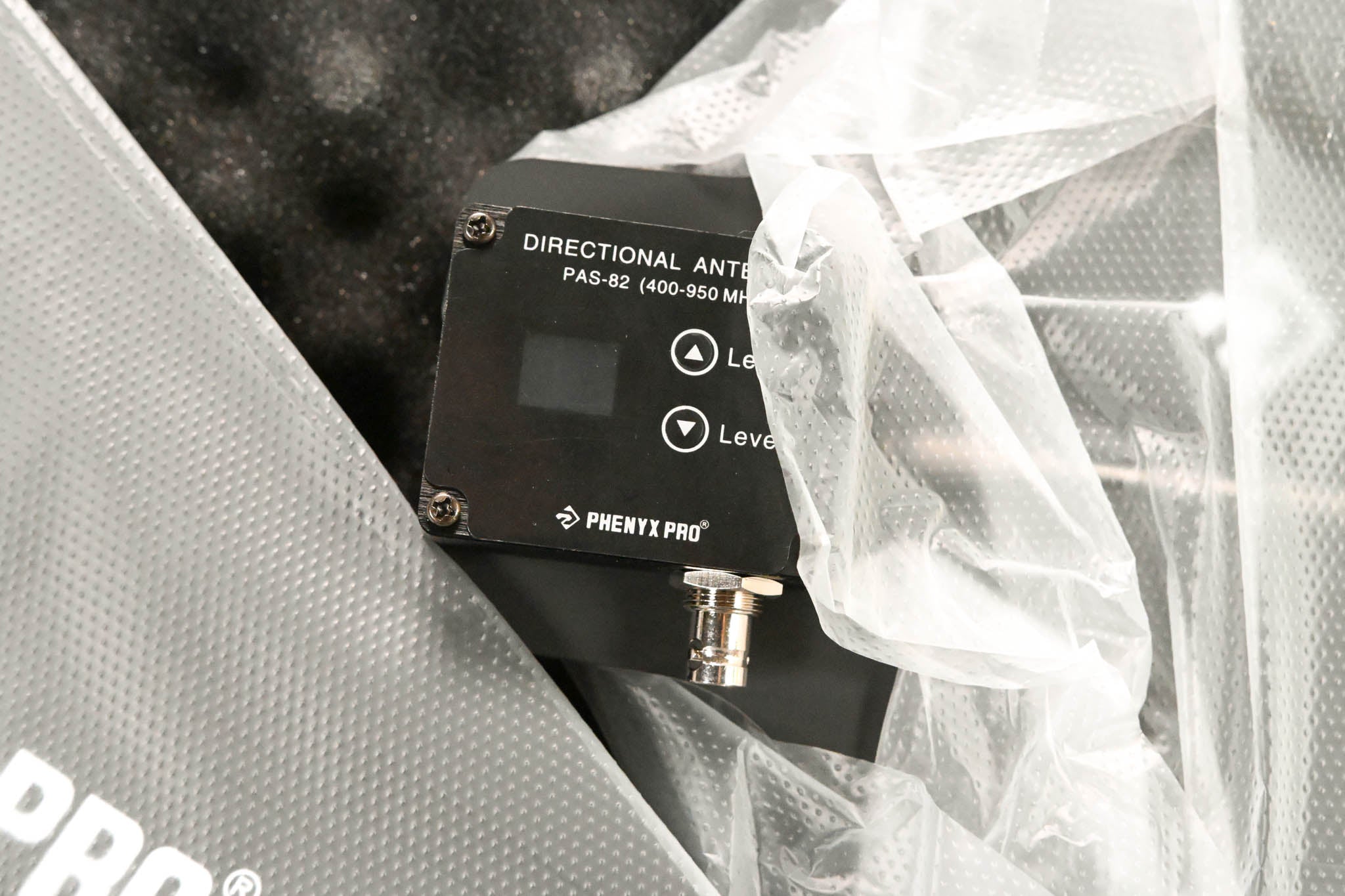 Phenyx Pro PAS-225X Antenna Distribution System Bundle for UHF Systems