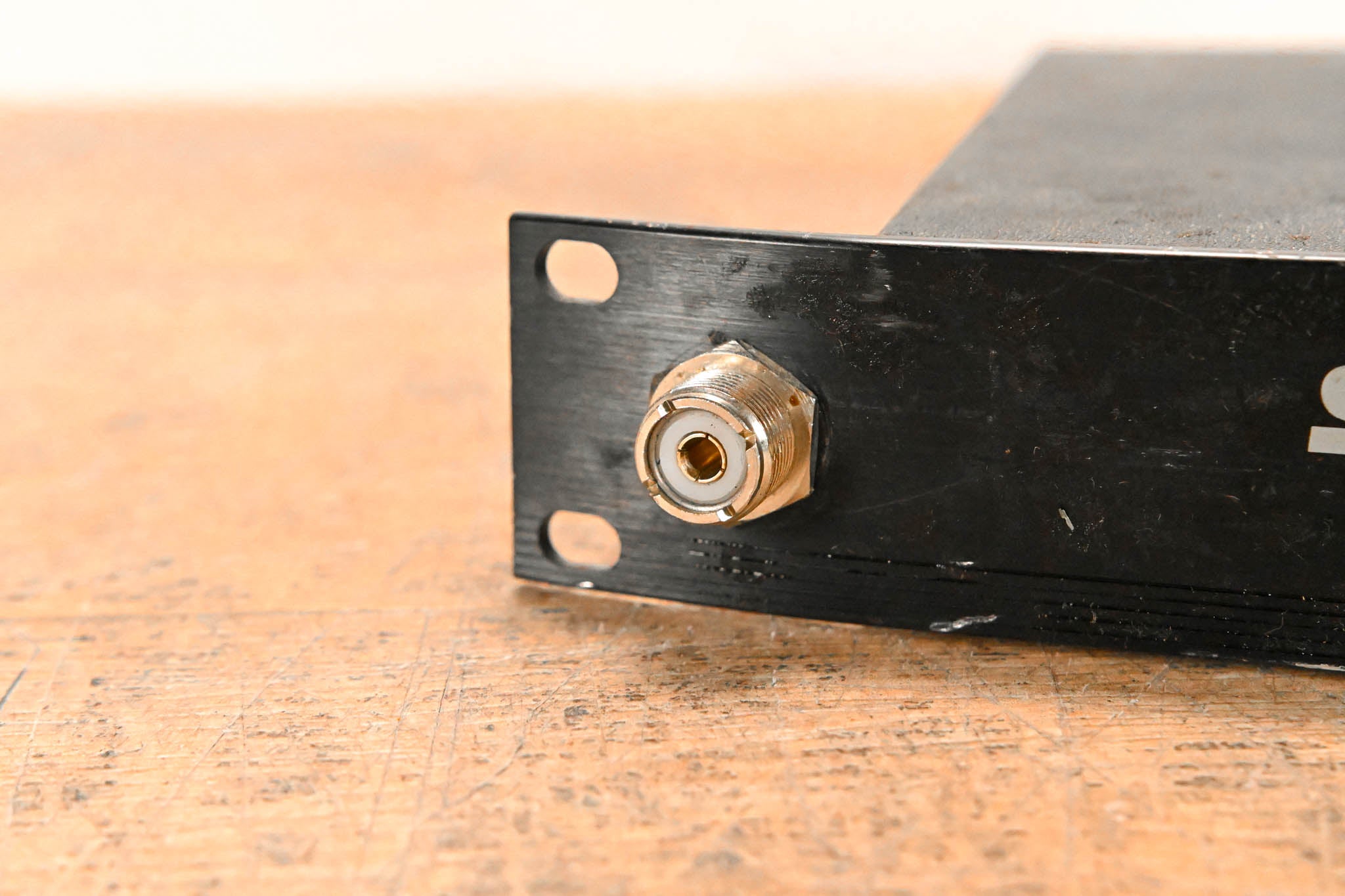Shure WA405 Antenna/Power Distribution System