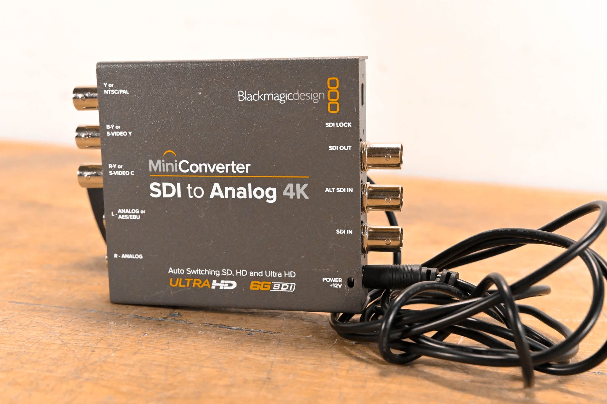Blackmagic Design Mini Converter SDI to Analog 4K