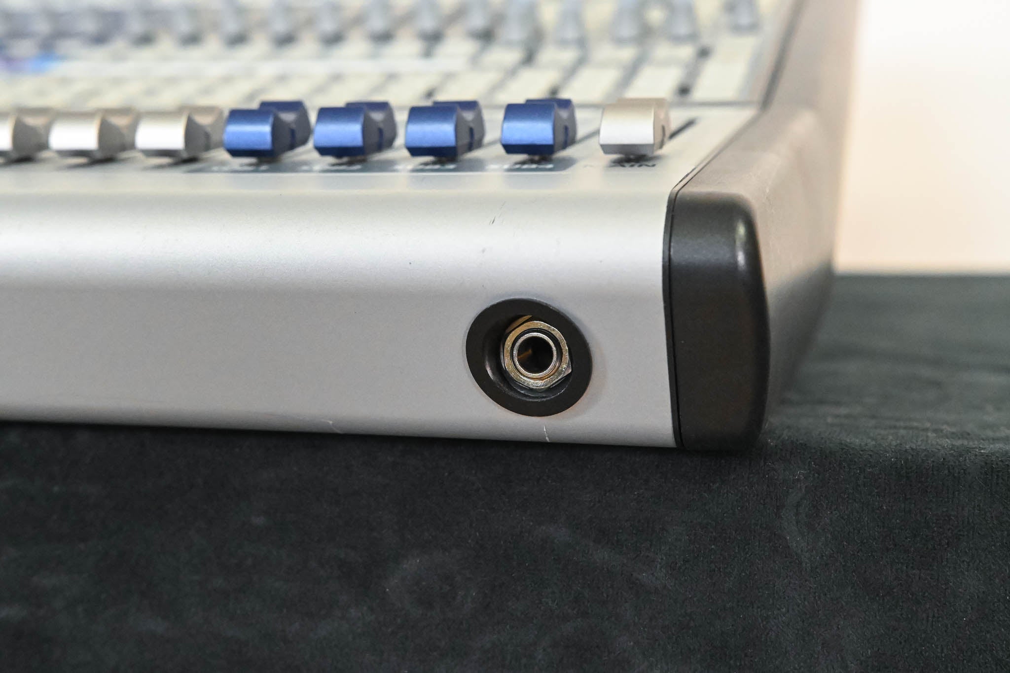 PreSonus StudioLive 32.4.2AI 32-Channel Digital Mixer
