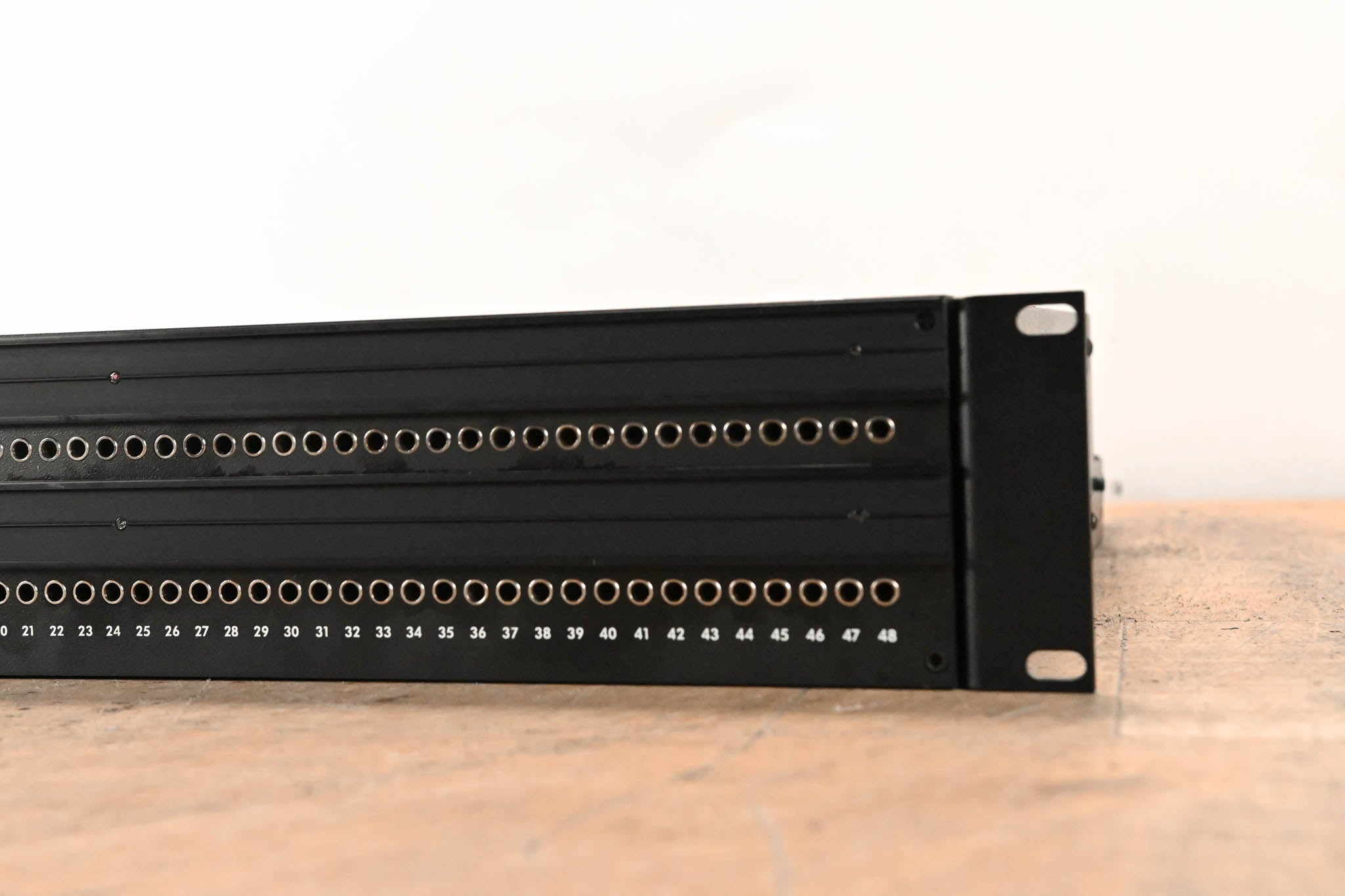AVP RPT96 Series 2x48 2RU TT Patchbay