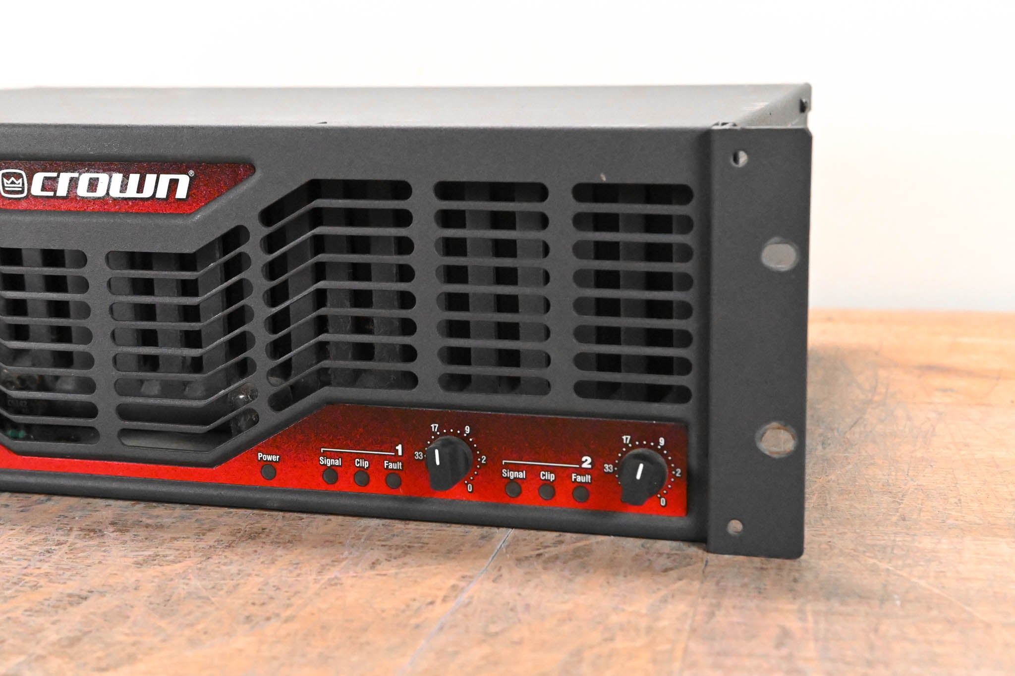 Crown CE2000 2-Channel Power Amplifier