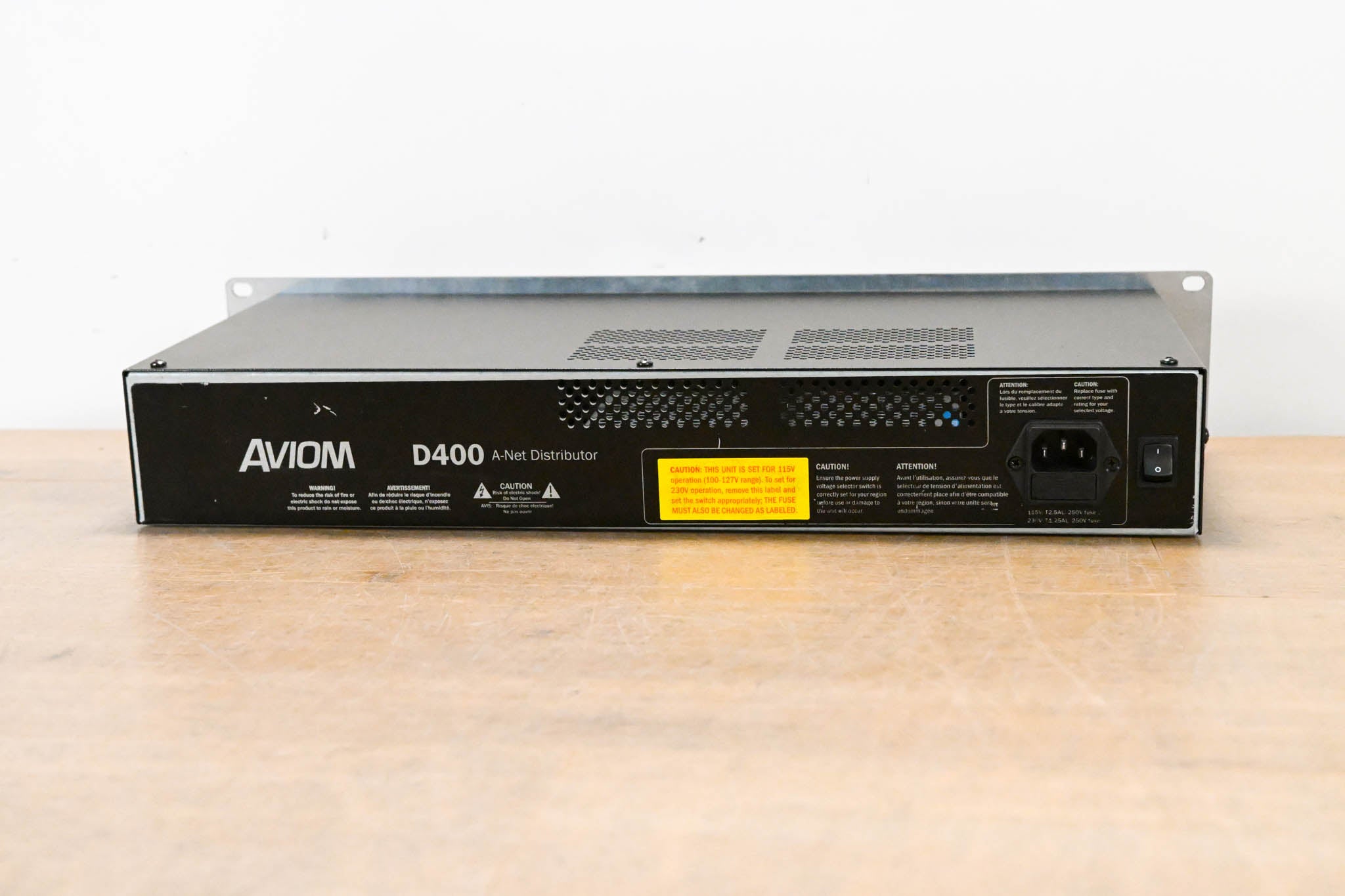 Aviom D400-Dante A-Net Distributor with Dante Connectivity