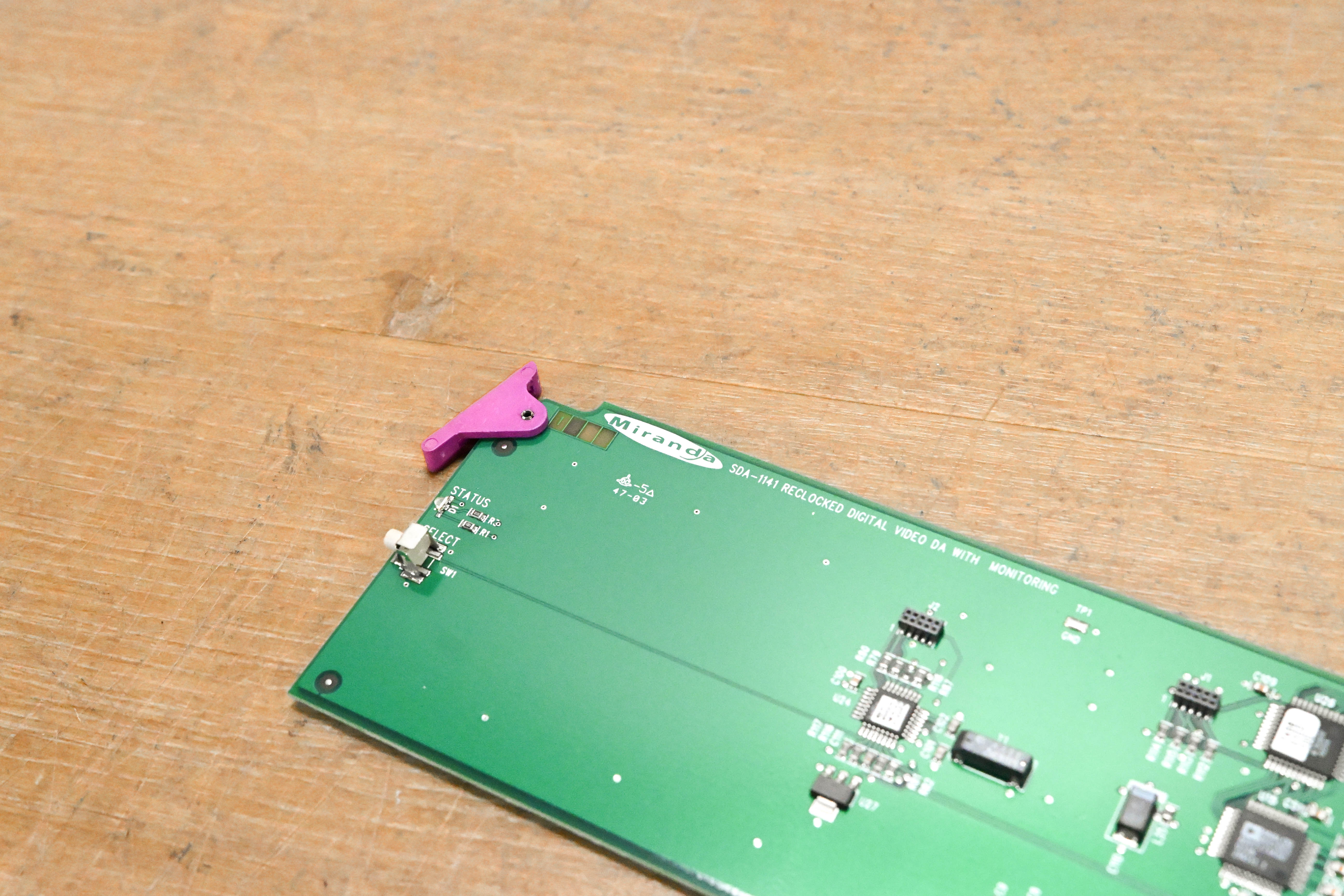 Miranda SDA-1141 Reclocked Digital Video DA with Monitoring Module