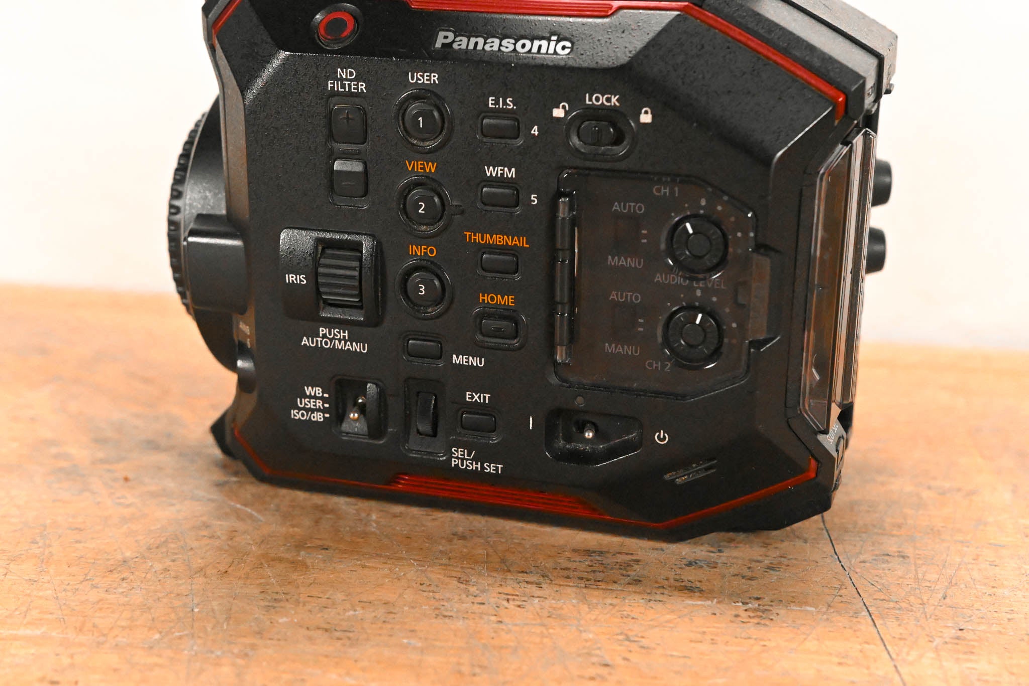 Panasonic AU-EVA1 Compact 5.7K Super 35mm Cinema Camera