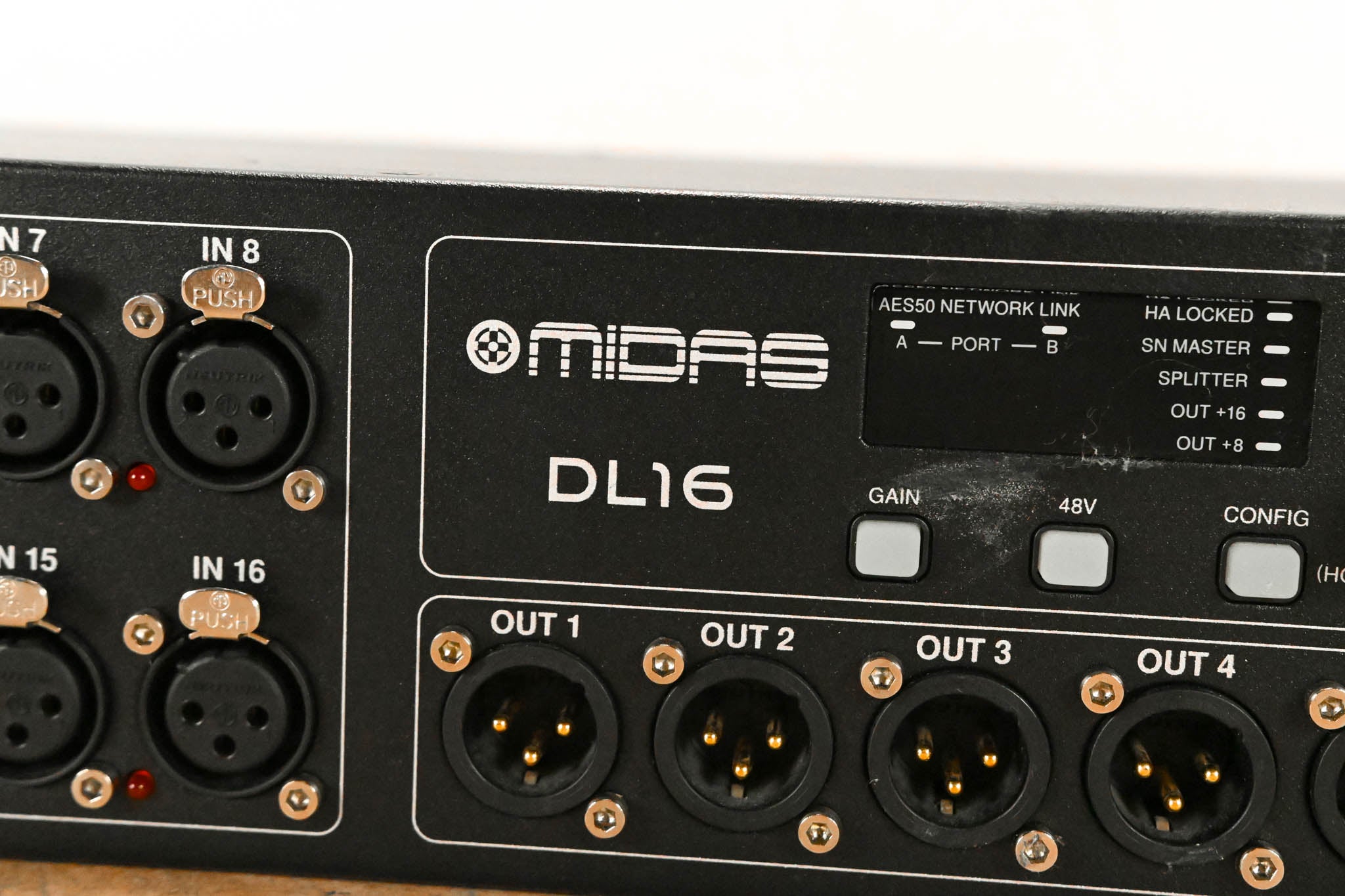 Midas DL16 16-Input, 8-Output Stage Box