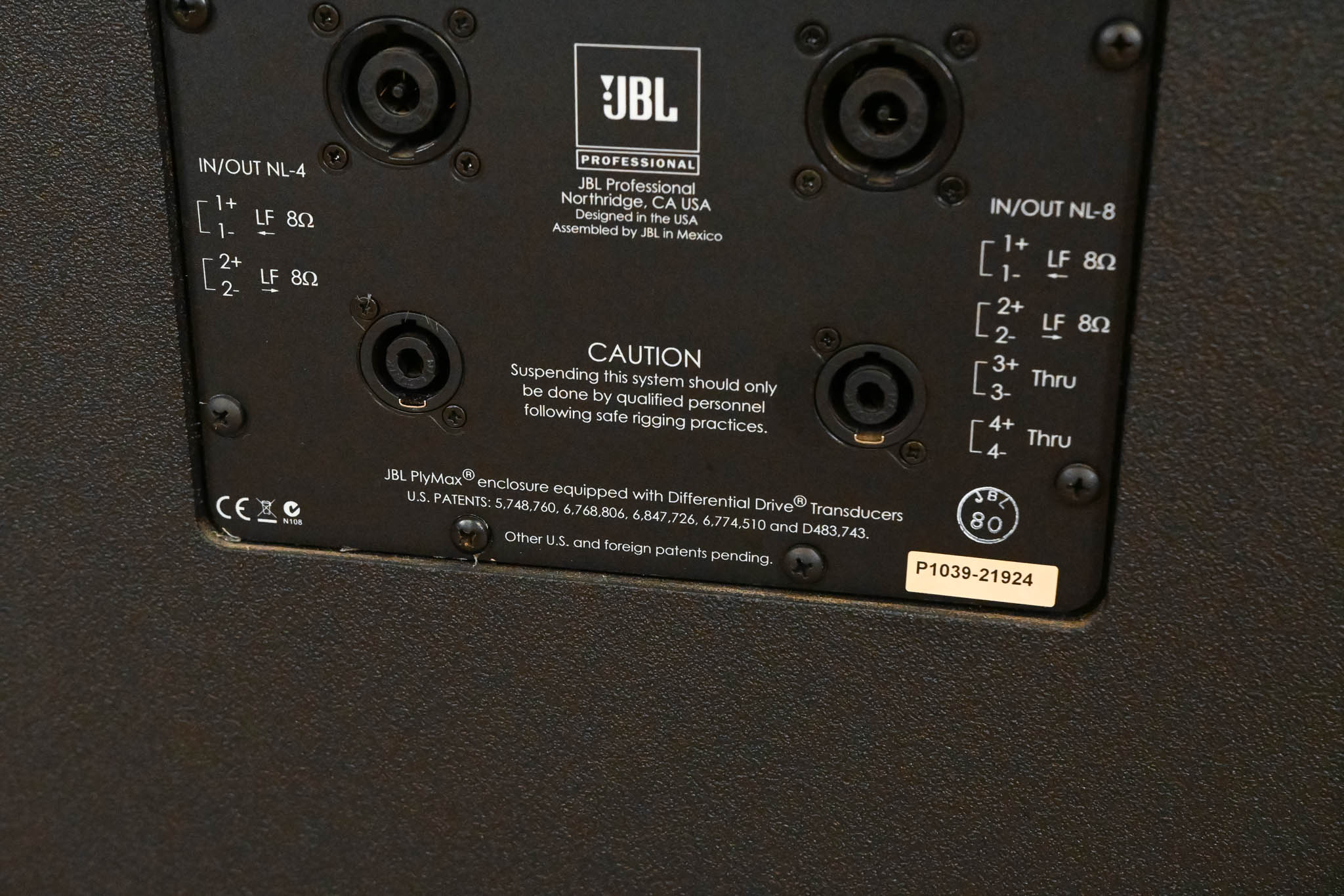 JBL VT4883 Subcompact Dual 12" Cardioid-Arrayable Subwoofer