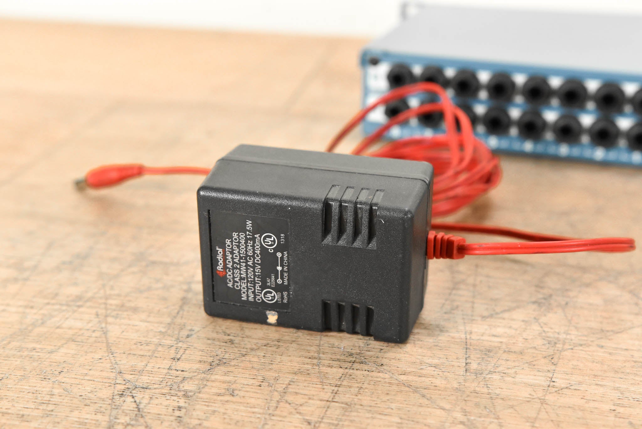 Radial SW8 MK2 8-Channel Line Level Auto-Switcher
