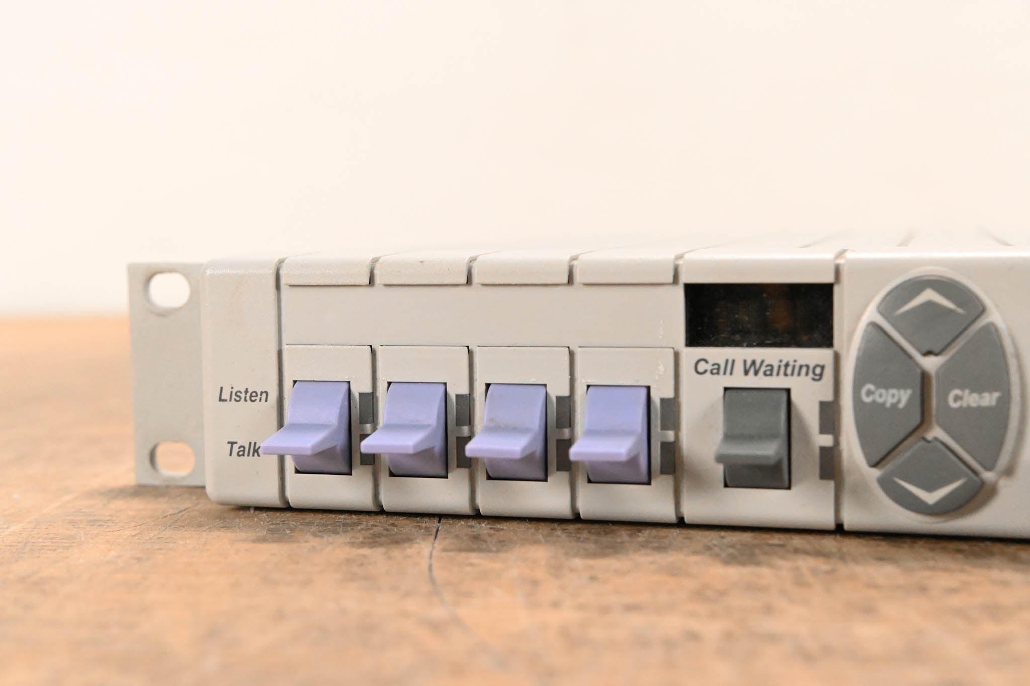 RTS MKP-4 4-Position Rackmount/Desktop Keypanel  - 4 pin