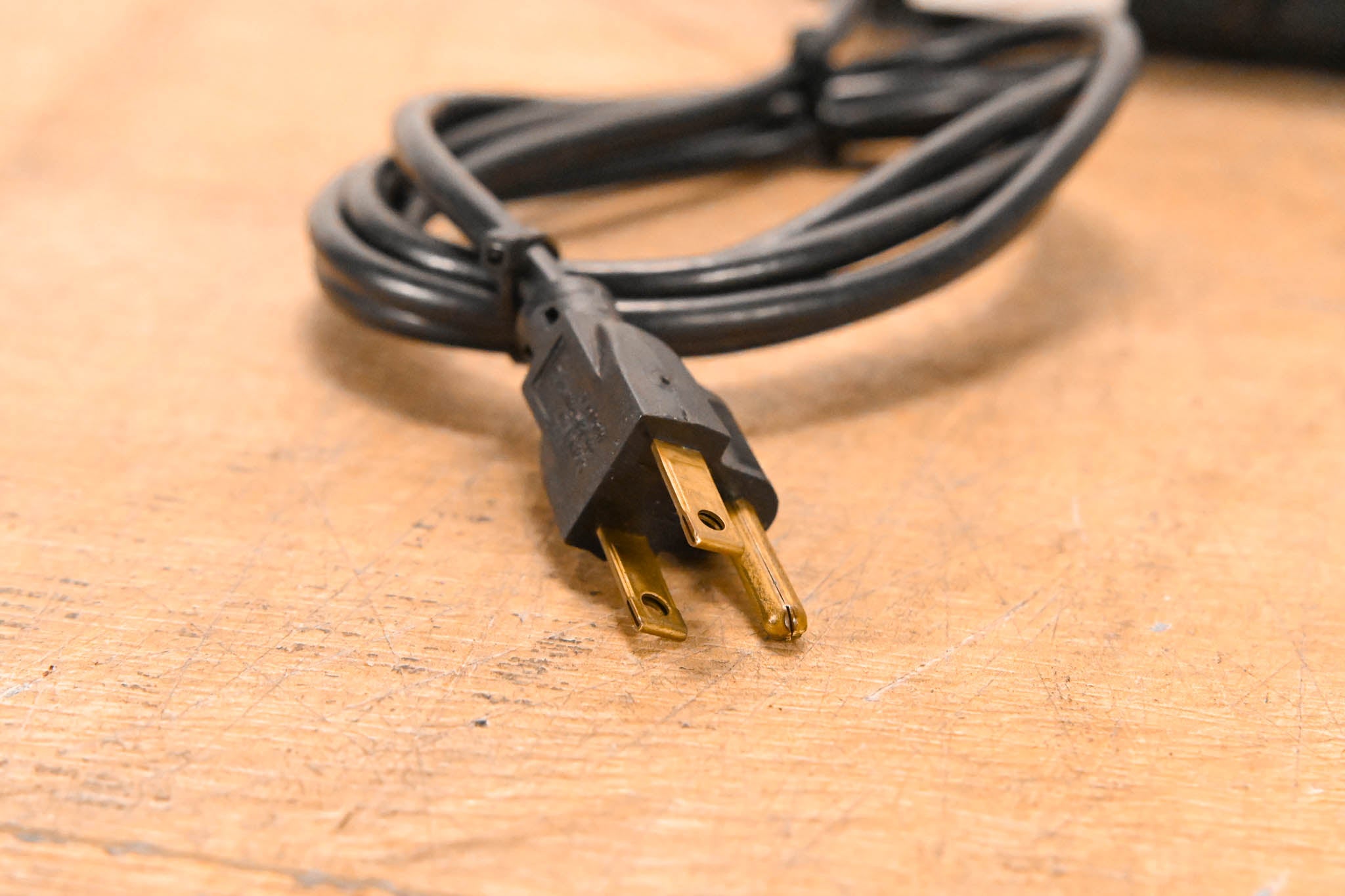 Audio-Technica CP8506 4-Channel 48V Phantom Power Supply