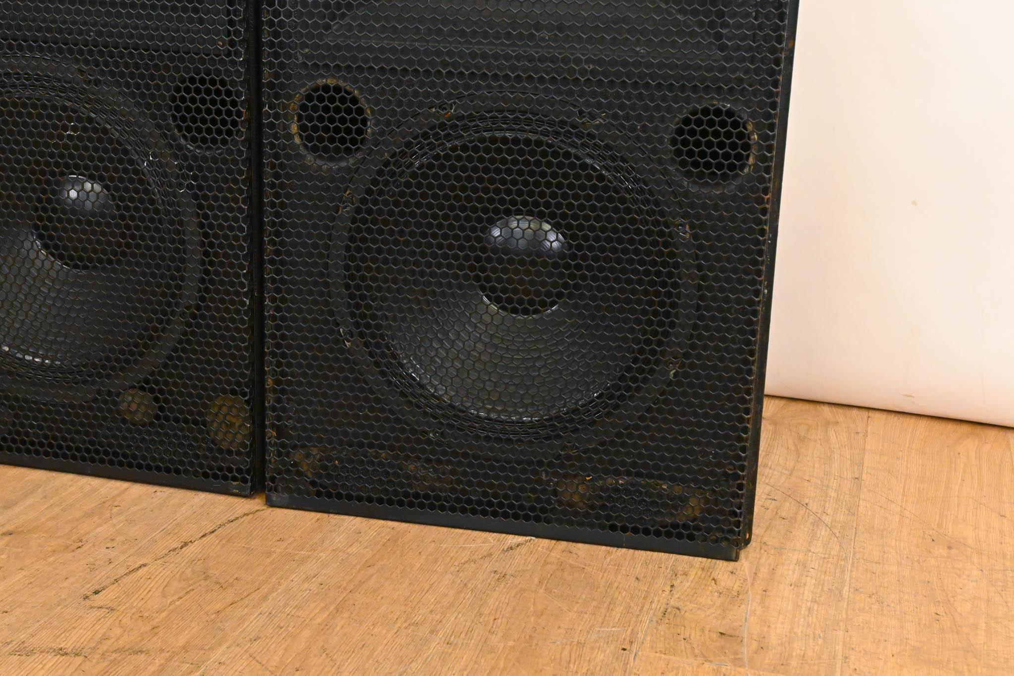 Meyer Sound CQ-2 Narrow Coverage Main Loudspeaker (PAIR)